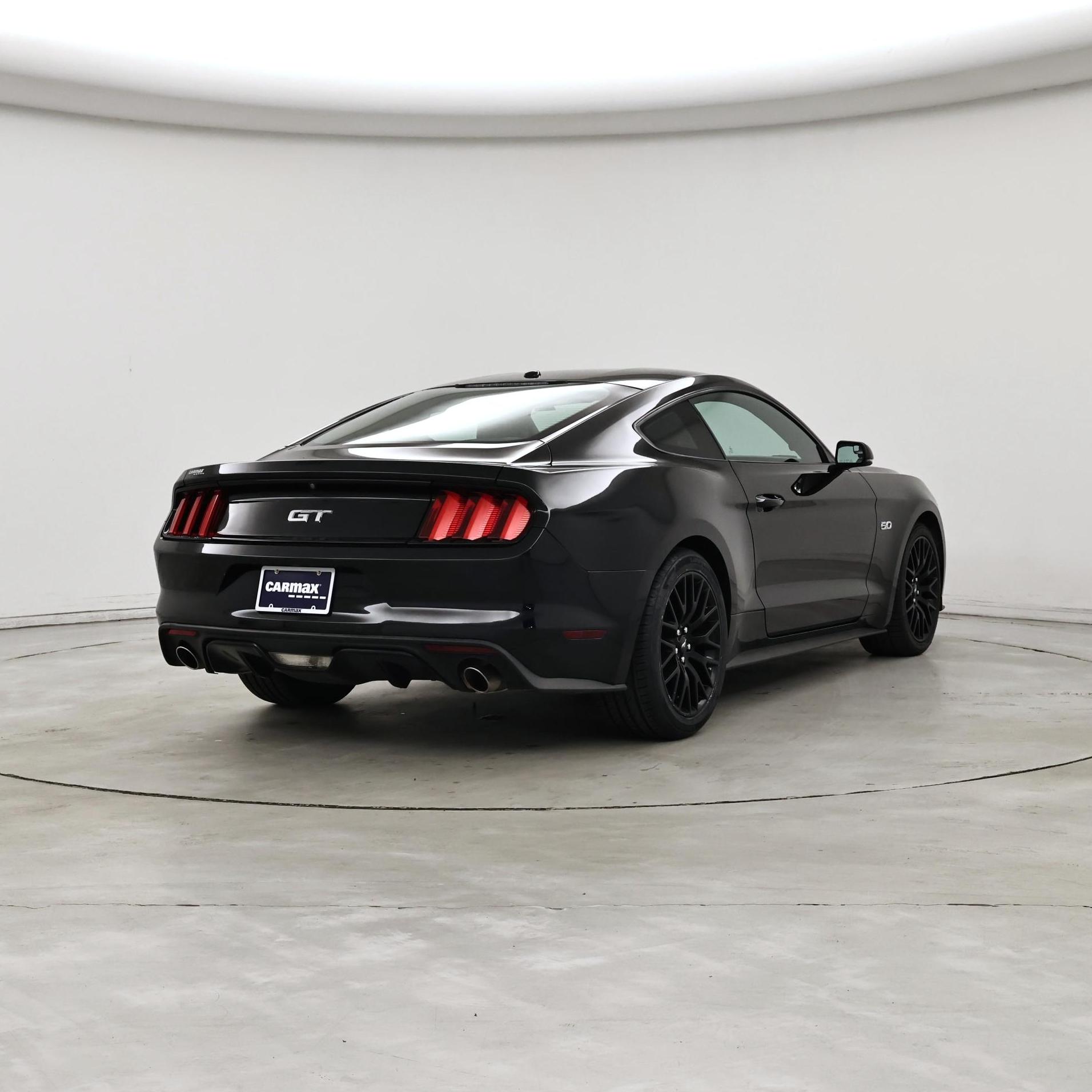 Thumbnail: 2017 Ford Mustang - 8