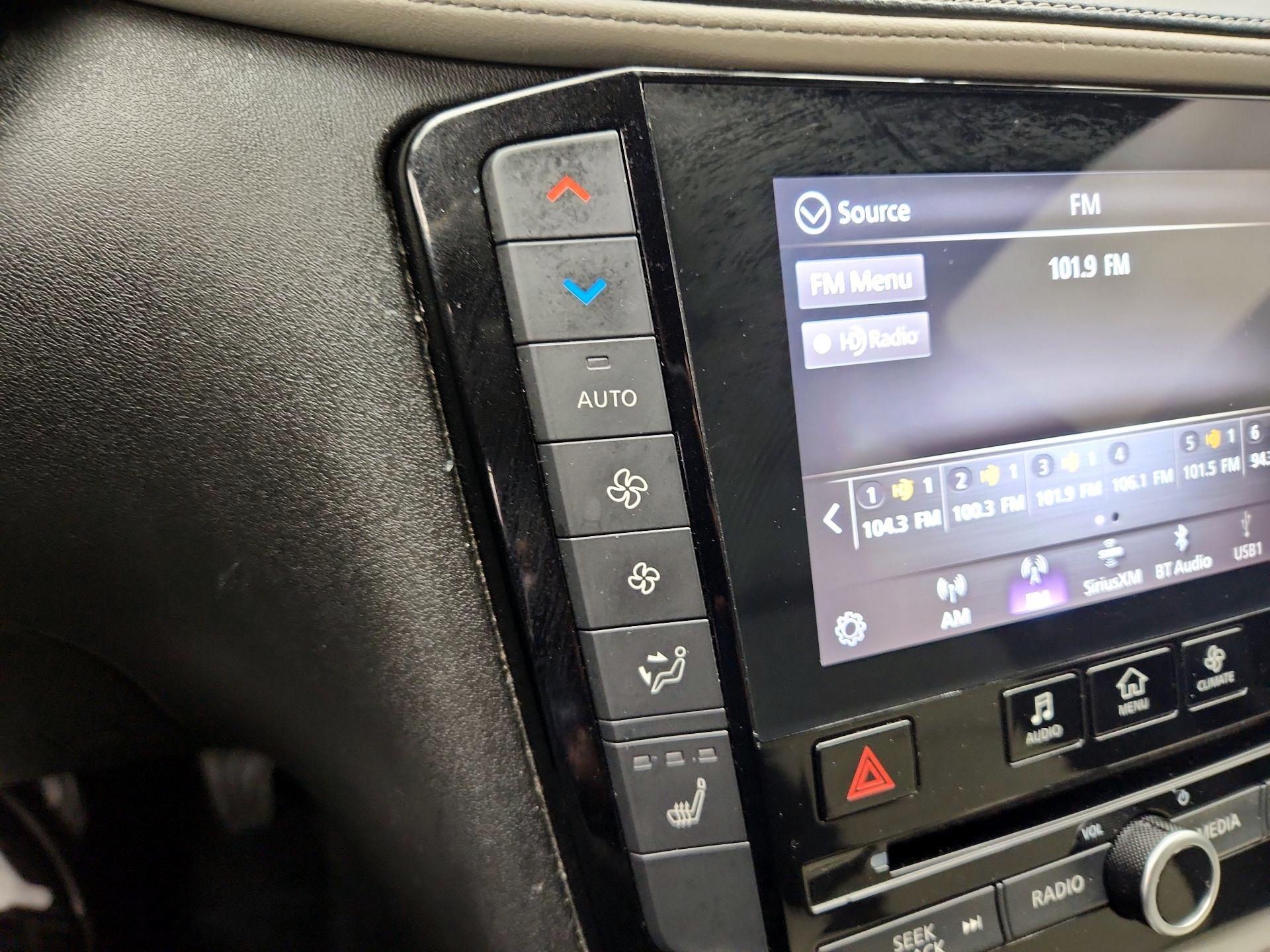 Thumbnail: 2022 INFINITI QX55 - 16