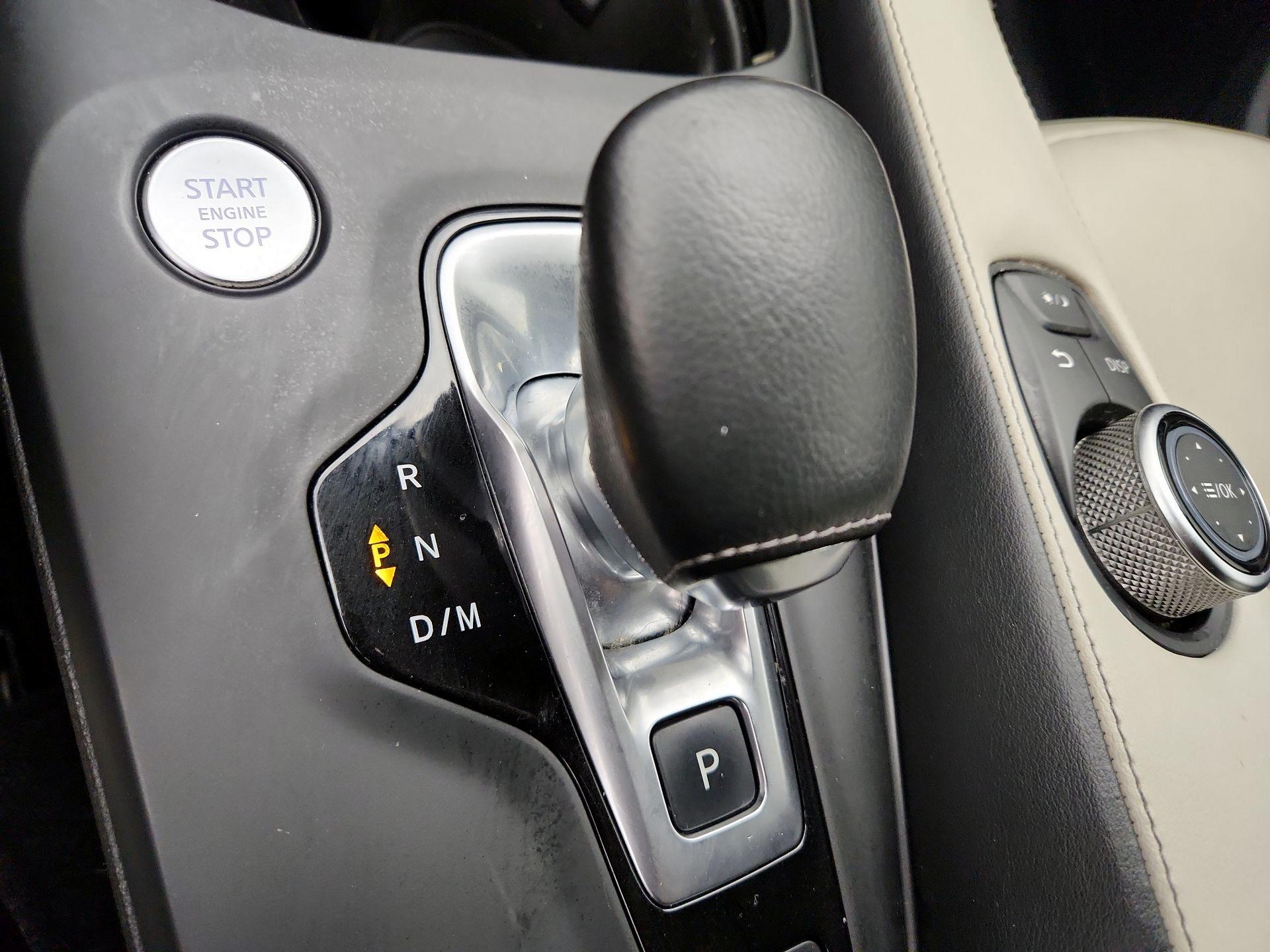 Thumbnail: 2022 INFINITI QX55 - 17