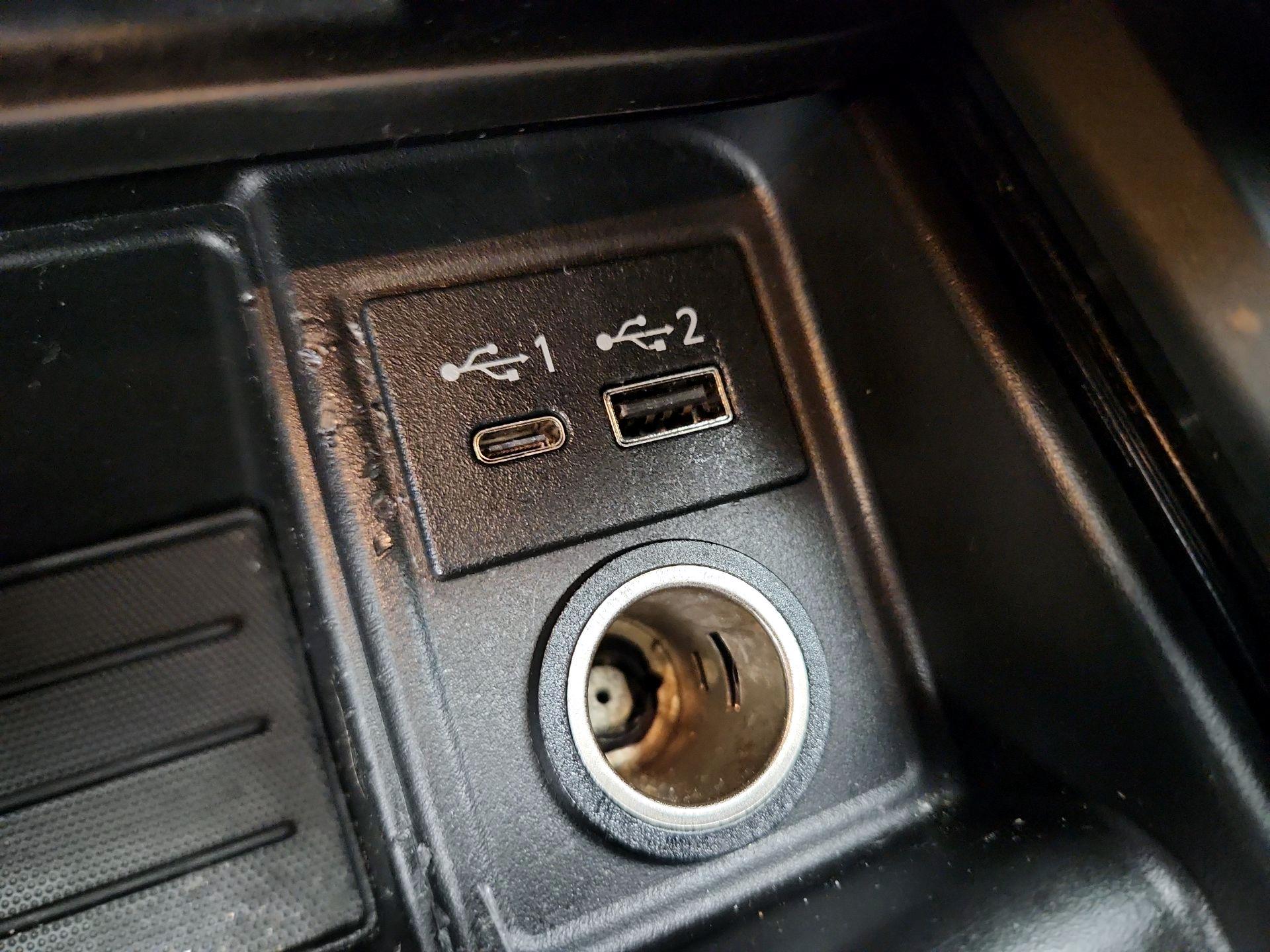 Thumbnail: 2022 INFINITI QX55 - 18