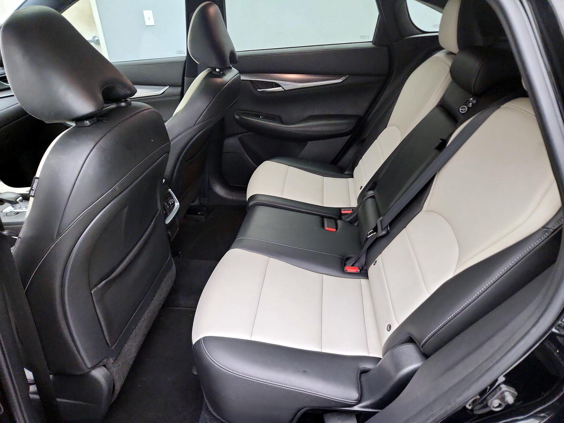 Thumbnail: 2022 INFINITI QX55 - 20