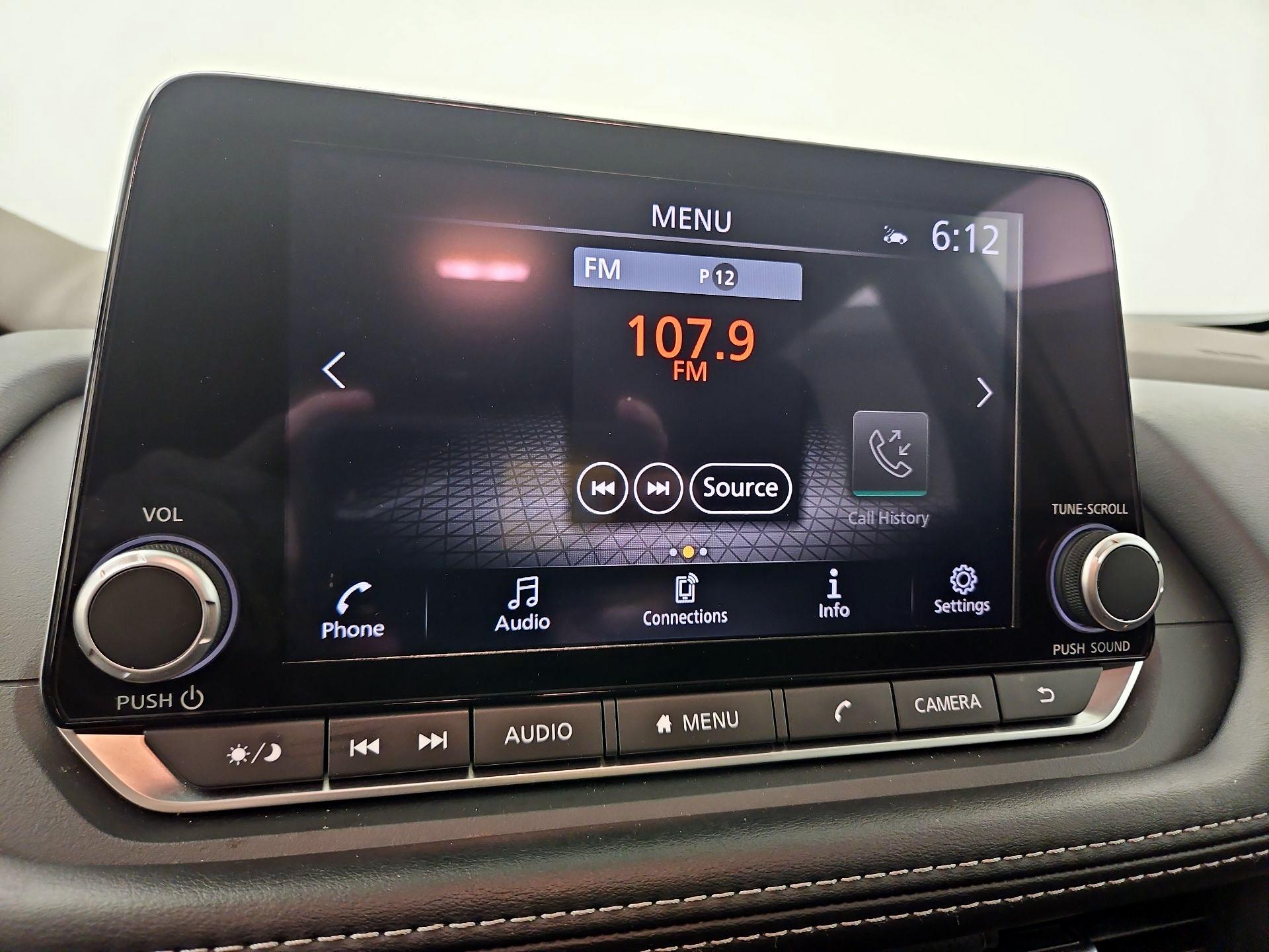 Thumbnail: 2023 Nissan Rogue - 15