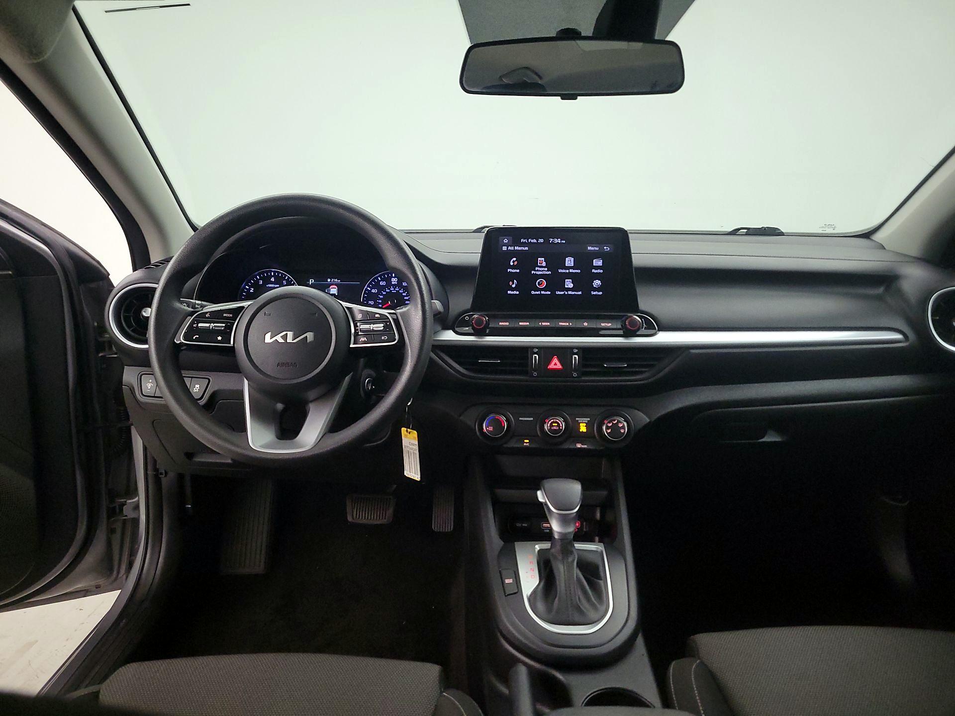 Thumbnail: 2024 Kia Forte - 9