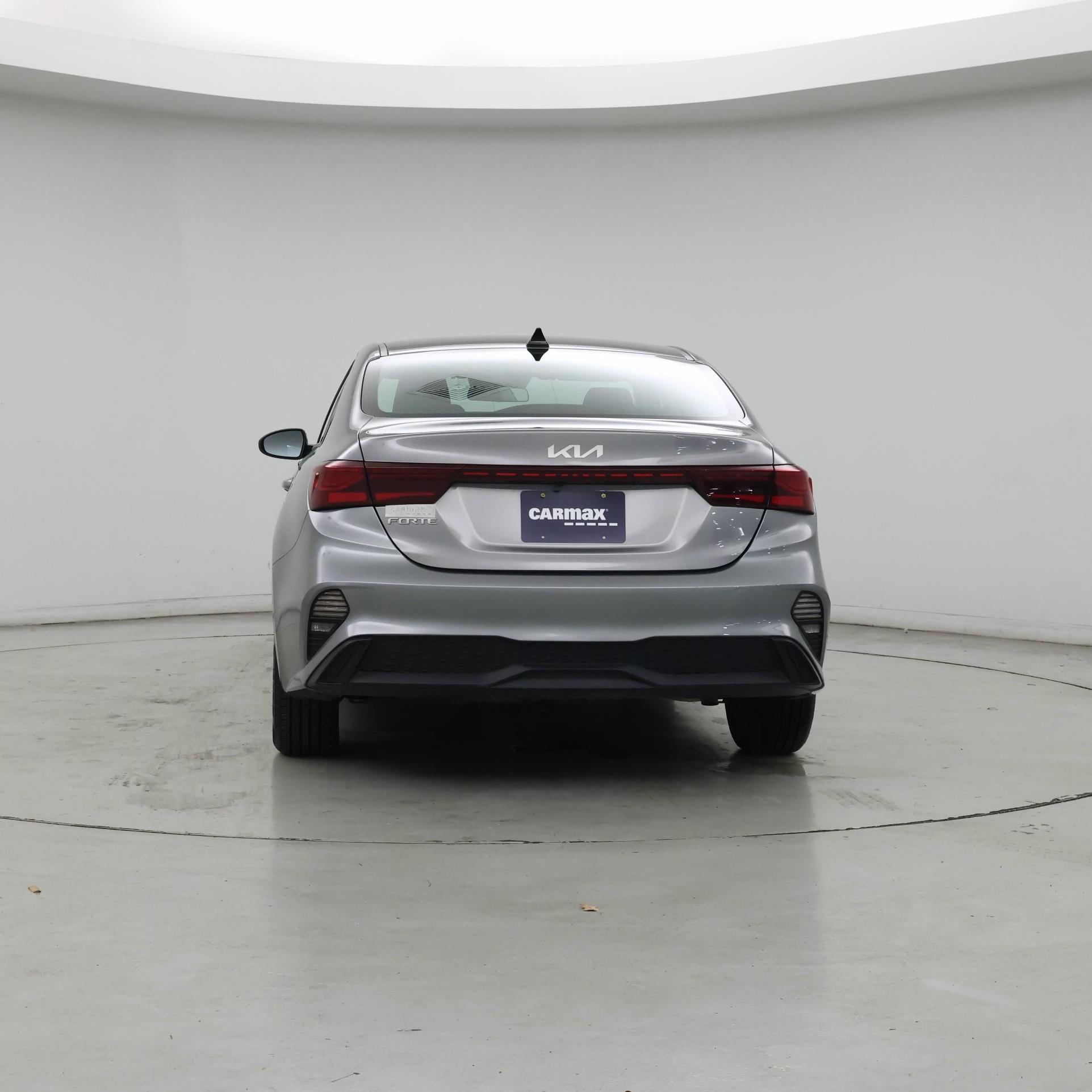 Thumbnail: 2024 Kia Forte - 6