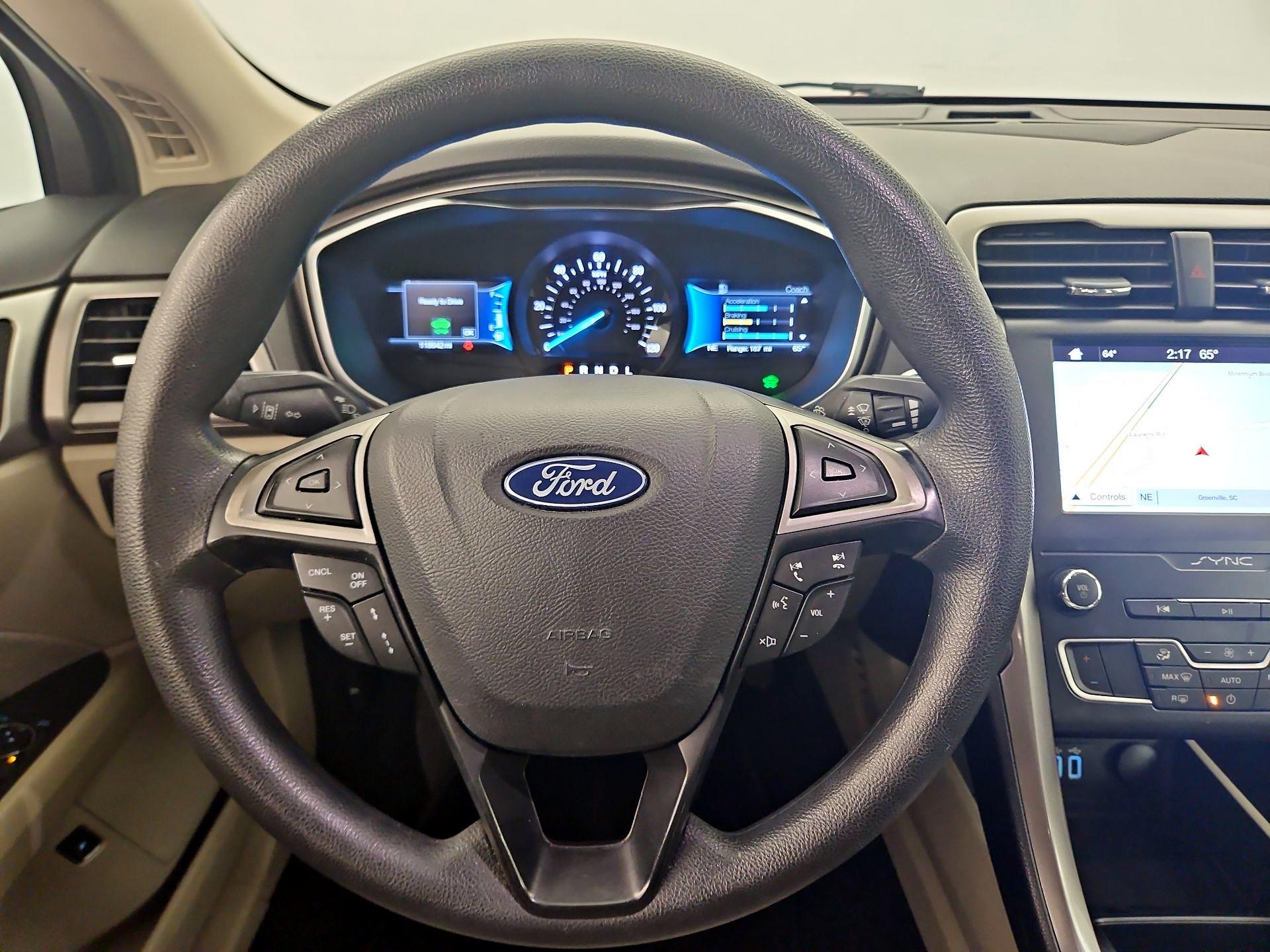 Thumbnail: 2019 Ford Fusion - 10