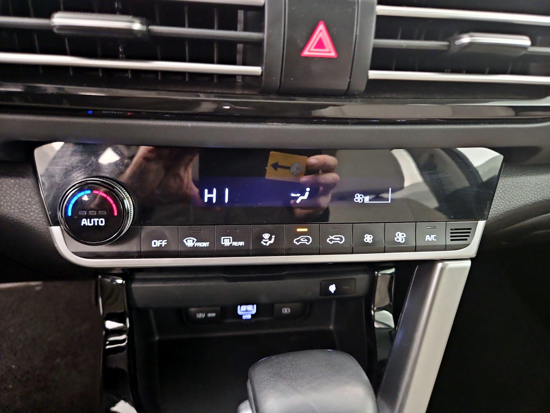 Thumbnail: 2021 Kia Seltos - 17