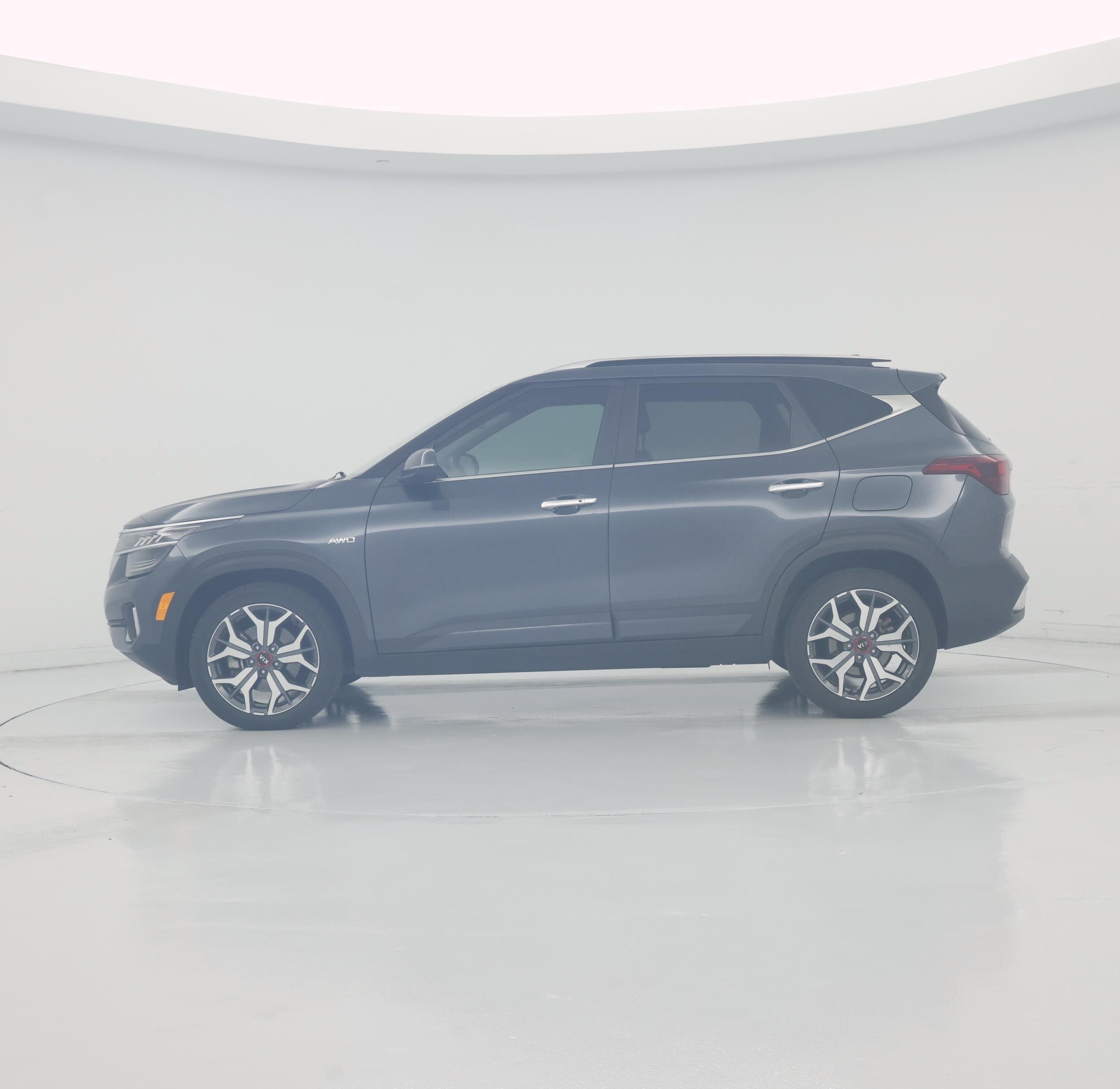 Thumbnail: 2021 Kia Seltos - 3