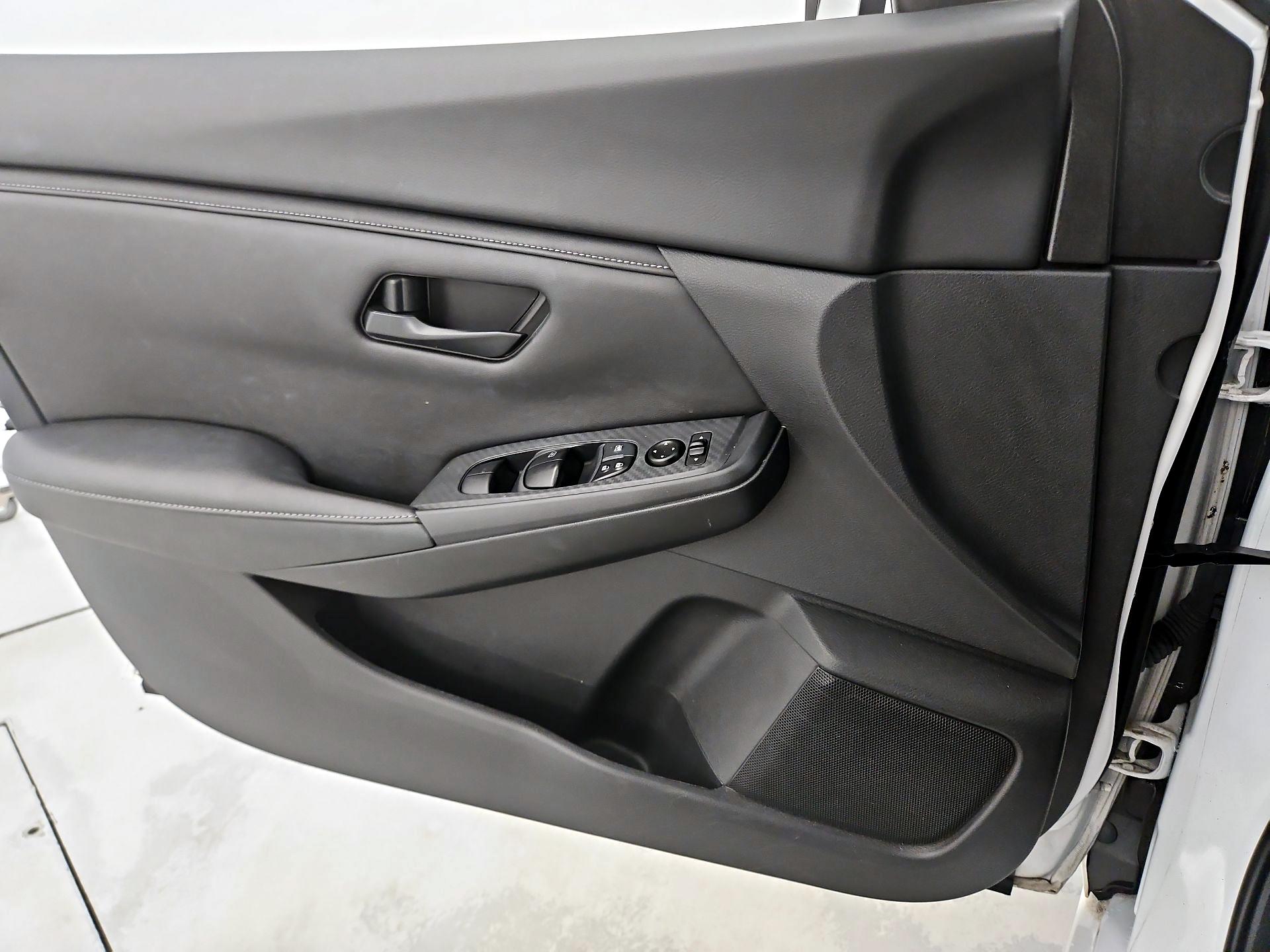 Thumbnail: 2025 Nissan Sentra - 12