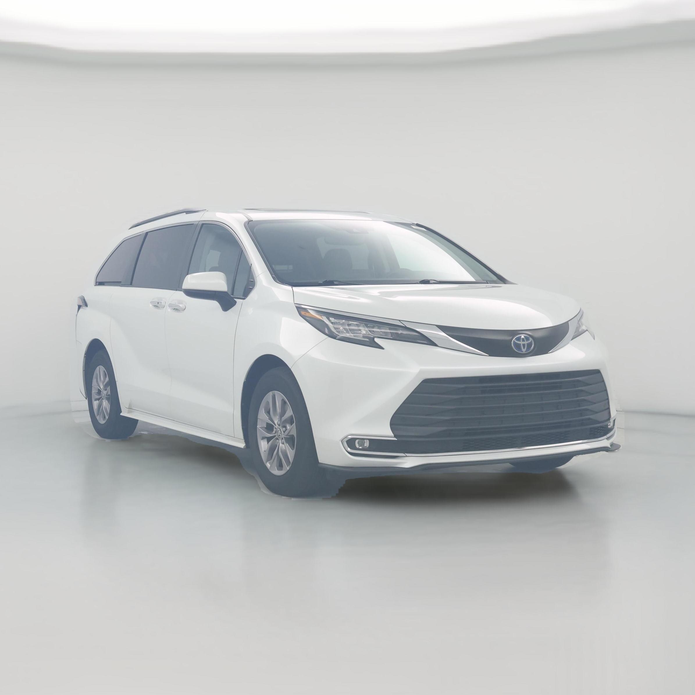 Thumbnail: 2022 Toyota Sienna - 1