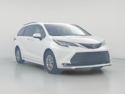 2022 Toyota Sienna Hybrid XLE