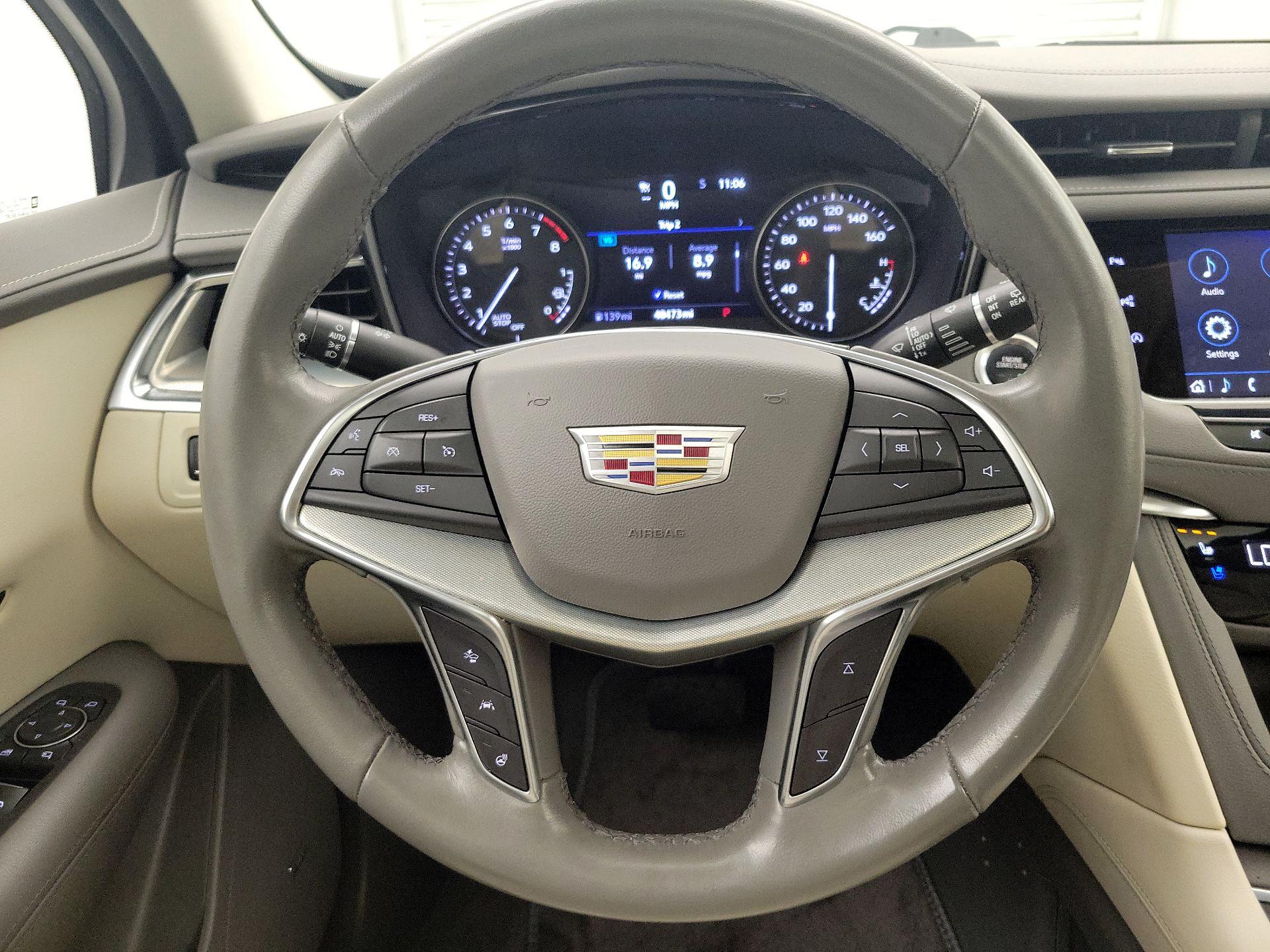 Thumbnail: 2021 Cadillac XT5 - 10