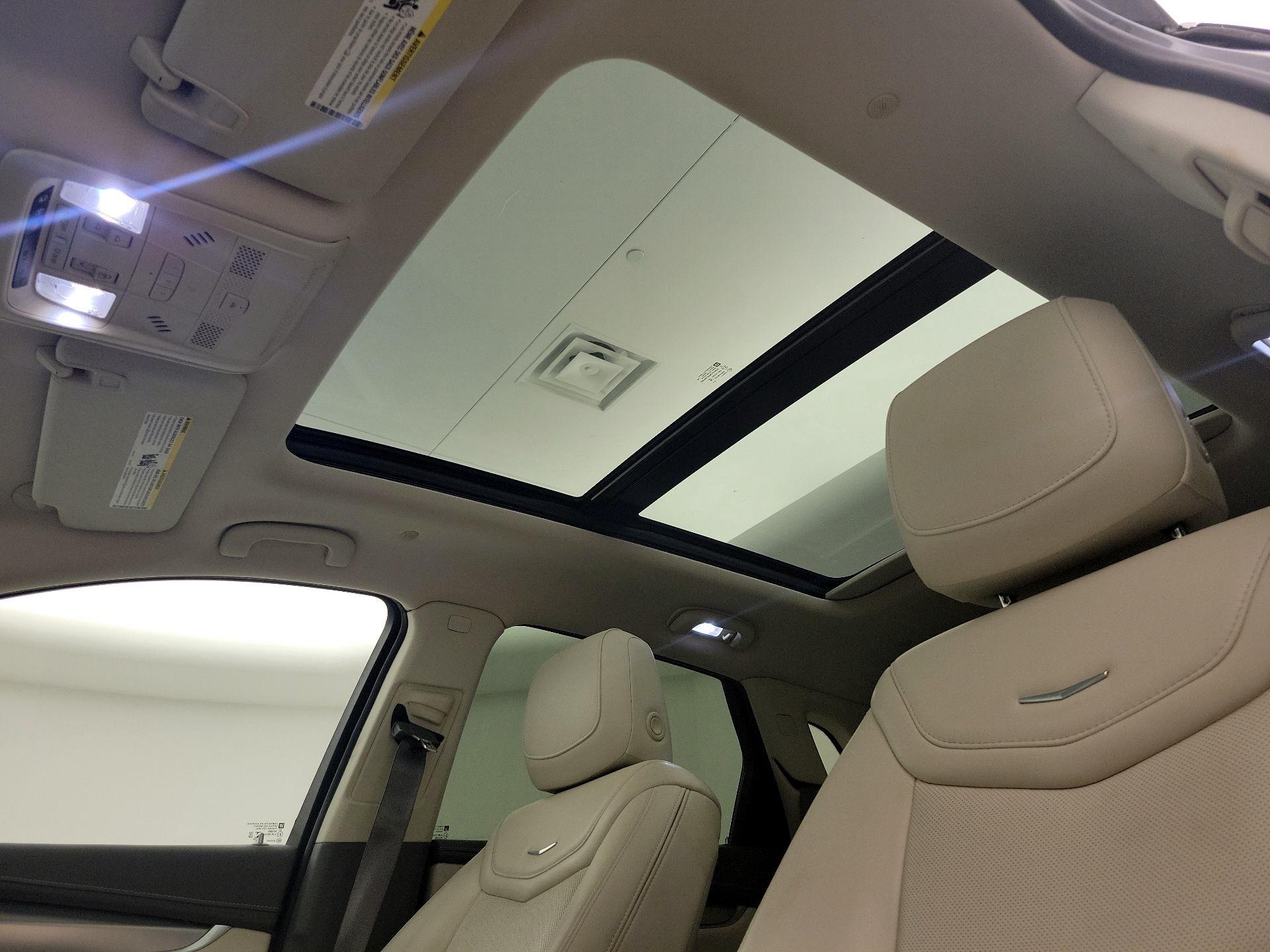 Thumbnail: 2021 Cadillac XT5 - 19