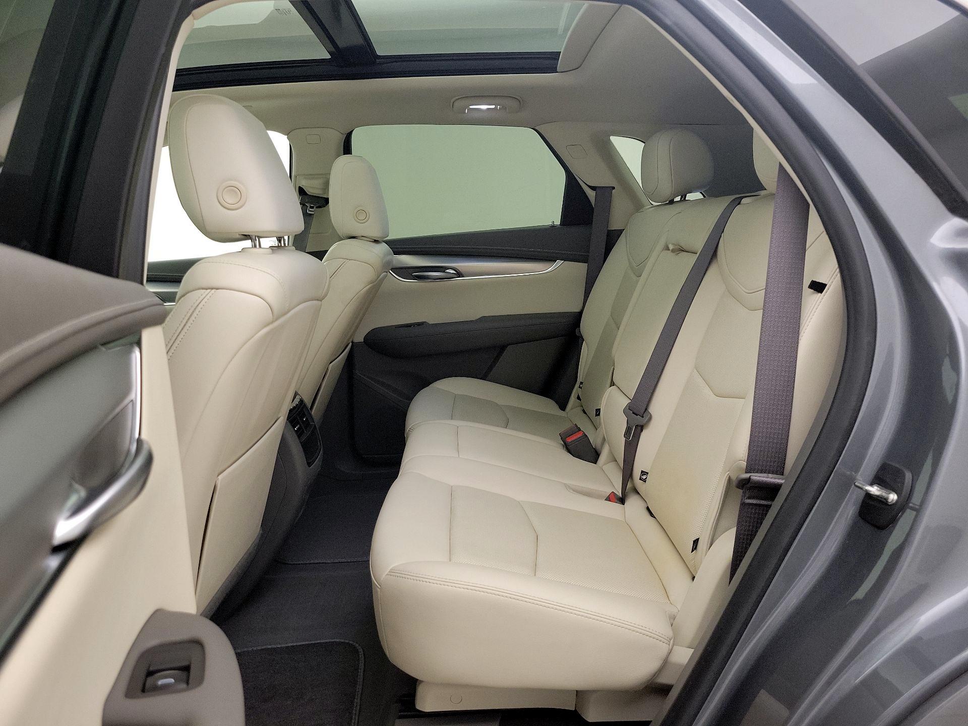 Thumbnail: 2021 Cadillac XT5 - 20