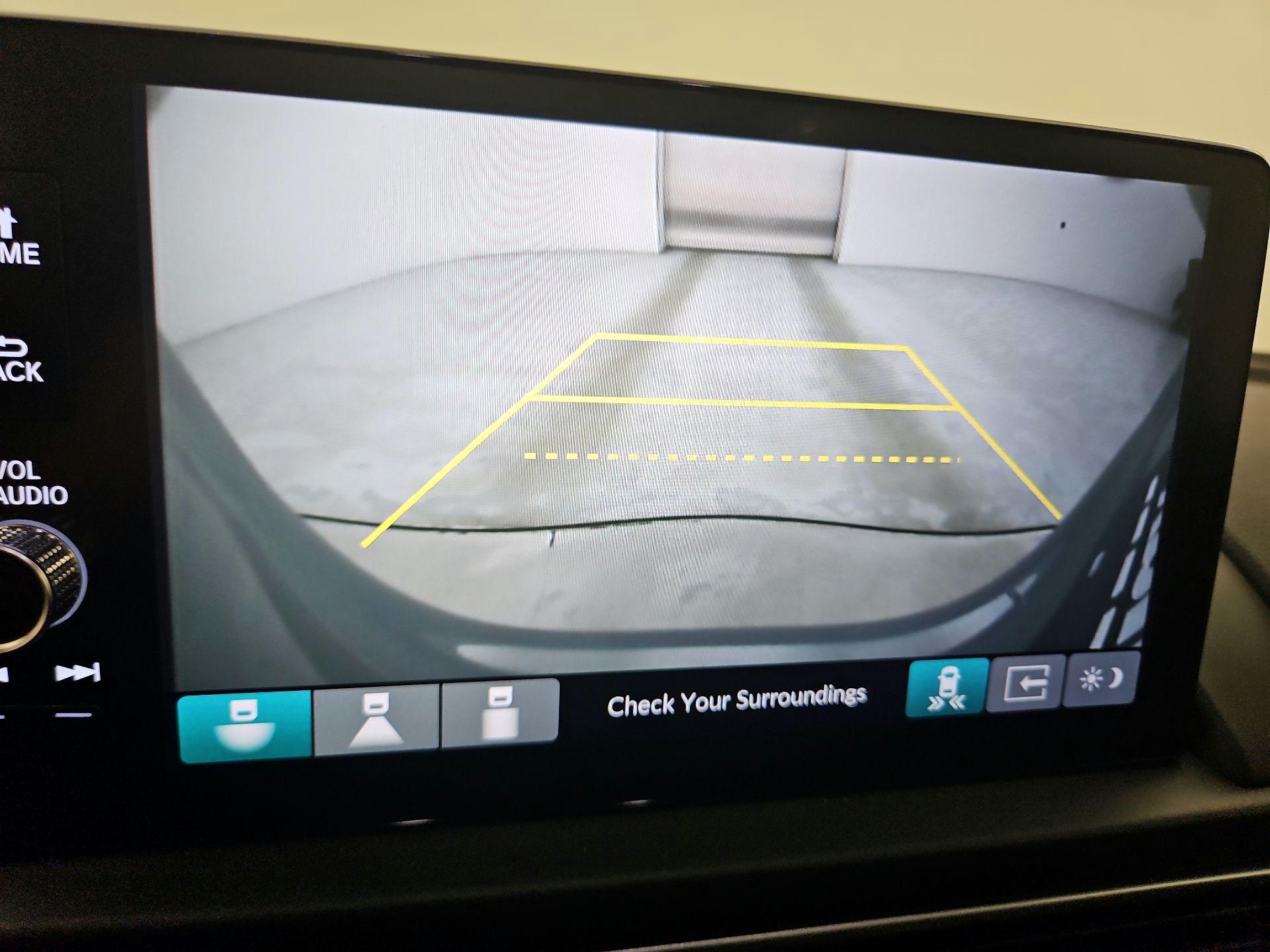 Thumbnail: 2025 Honda Pilot - 15