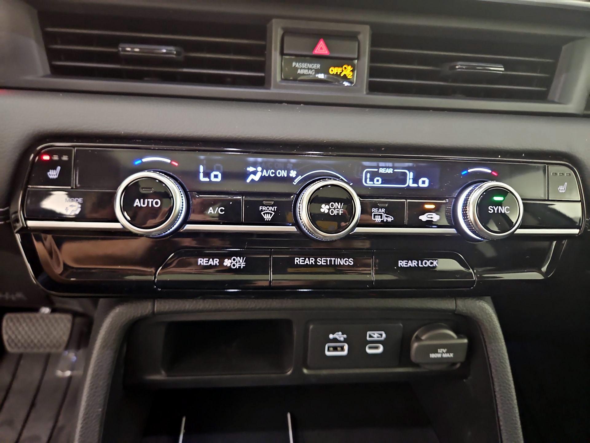 Thumbnail: 2025 Honda Pilot - 17