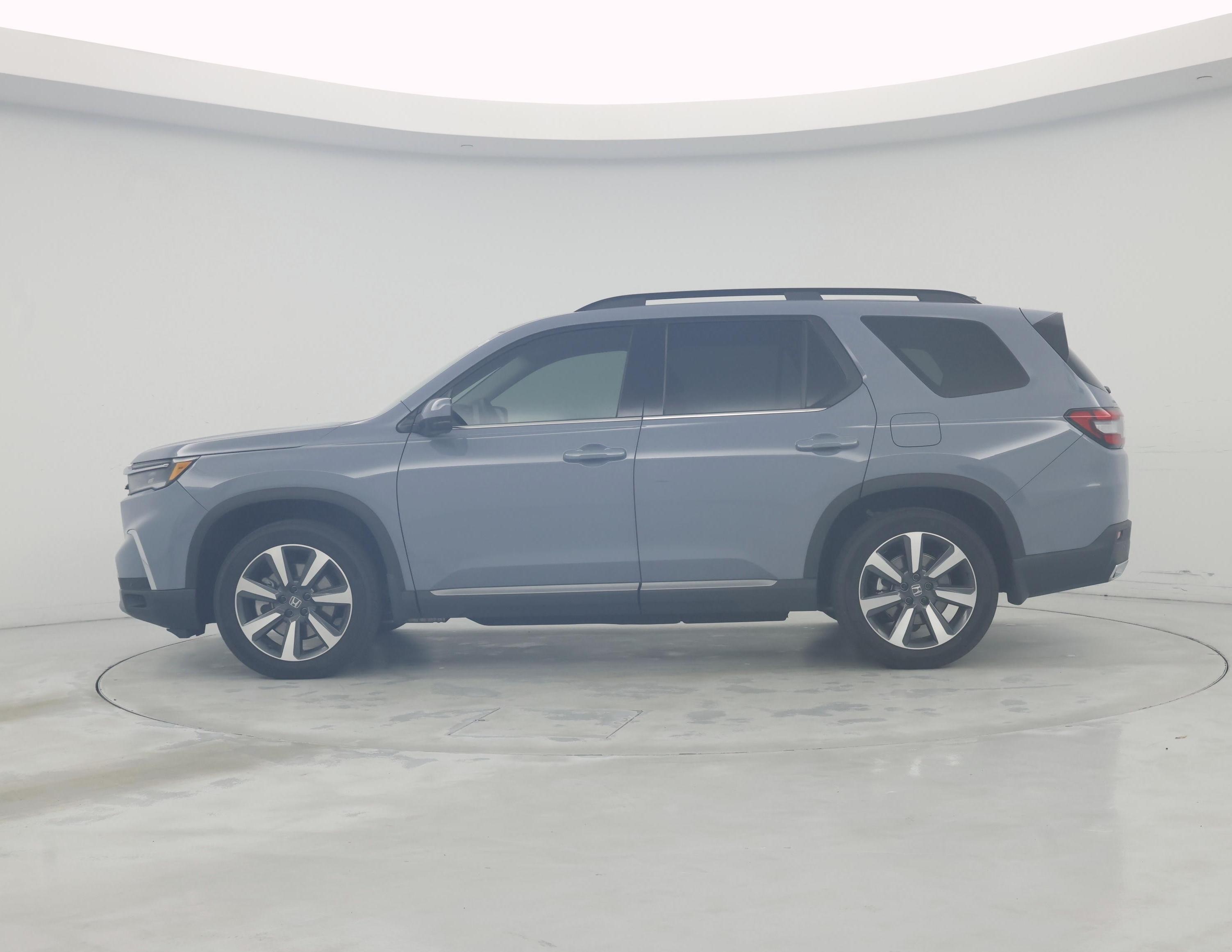 Thumbnail: 2025 Honda Pilot - 3
