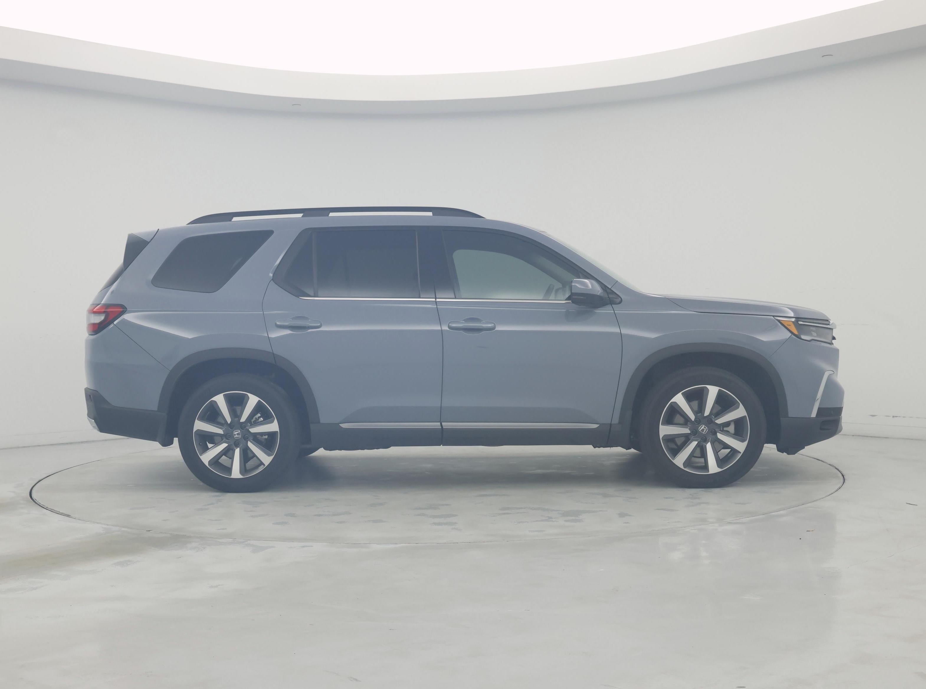 Thumbnail: 2025 Honda Pilot - 7