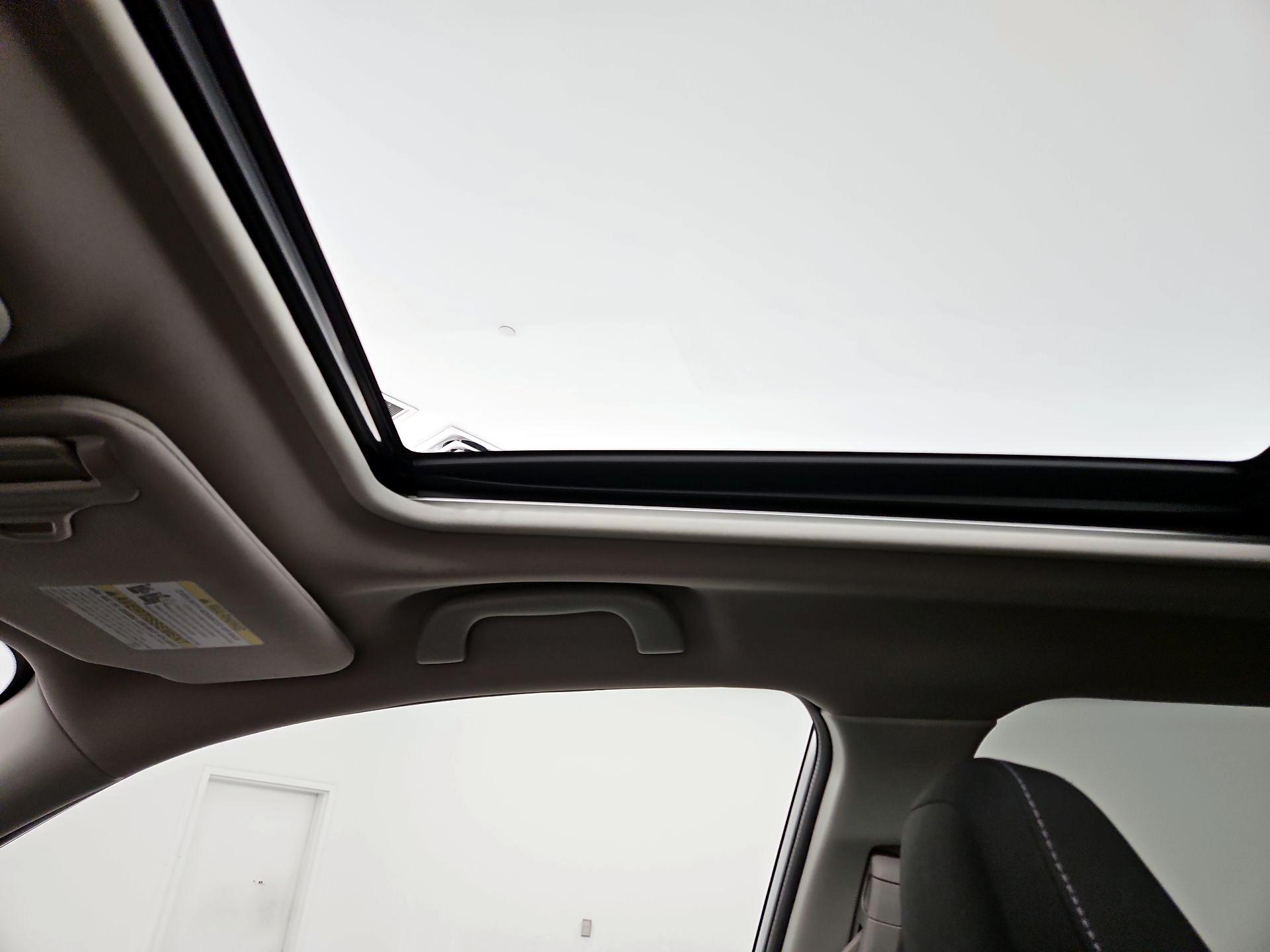 Thumbnail: 2019 Subaru Forester - 19