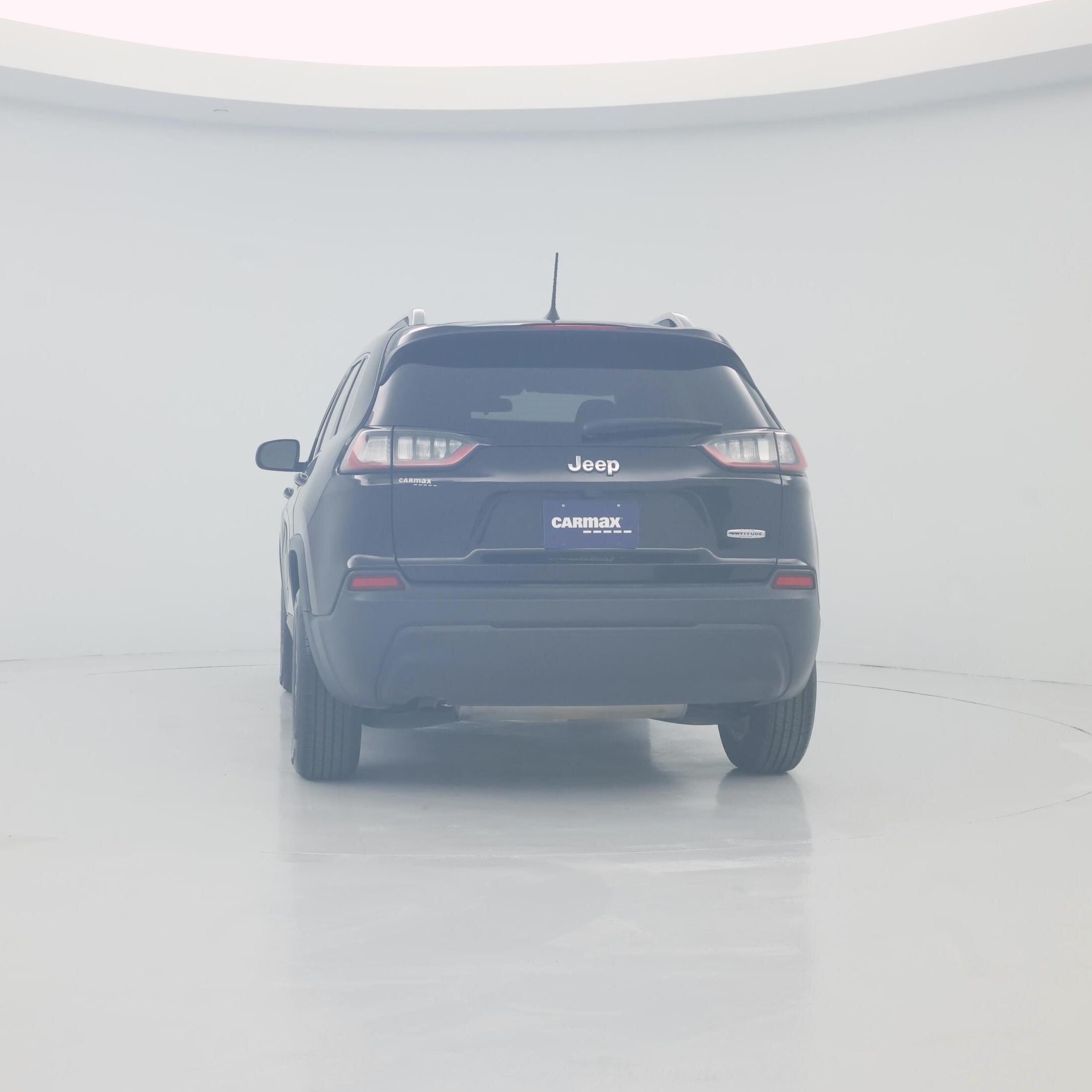 Thumbnail: 2019 Jeep Cherokee - 6