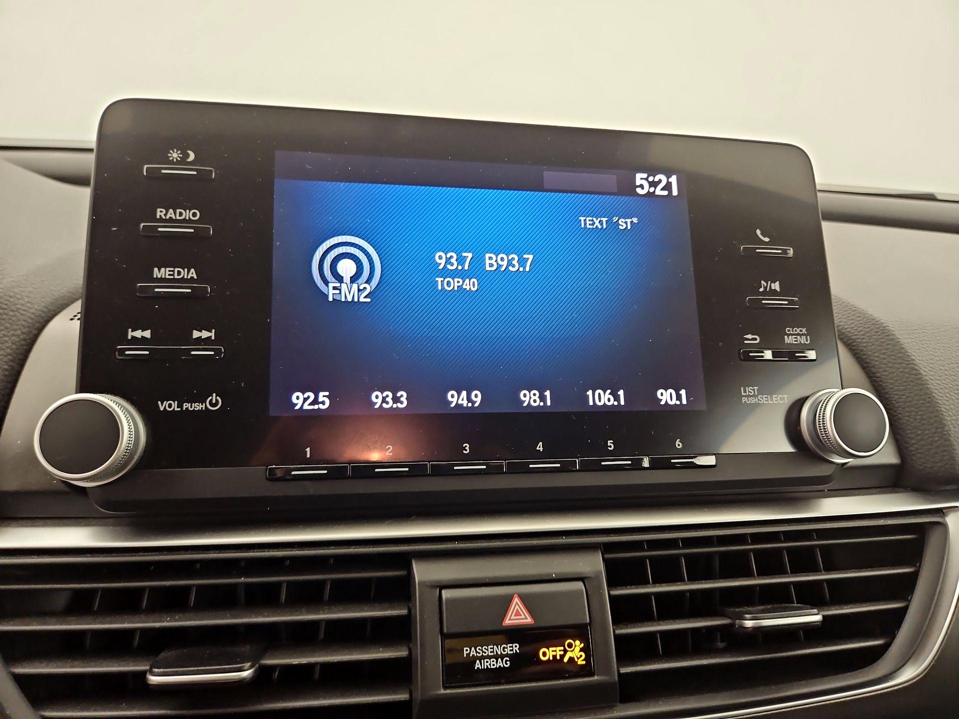 Thumbnail: 2018 Honda Accord - 15