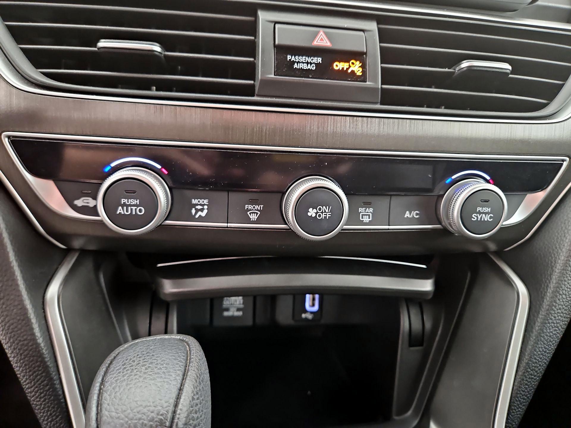 Thumbnail: 2018 Honda Accord - 16