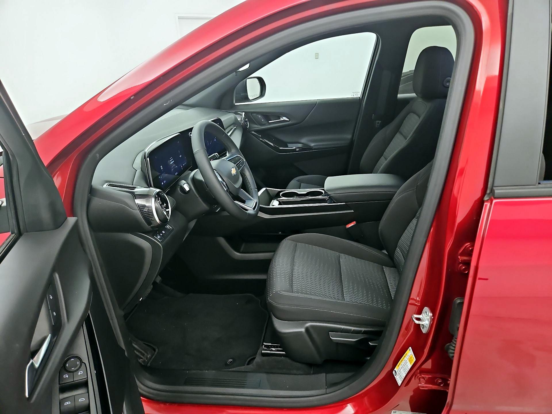 Thumbnail: 2025 Chevrolet Equinox - 11