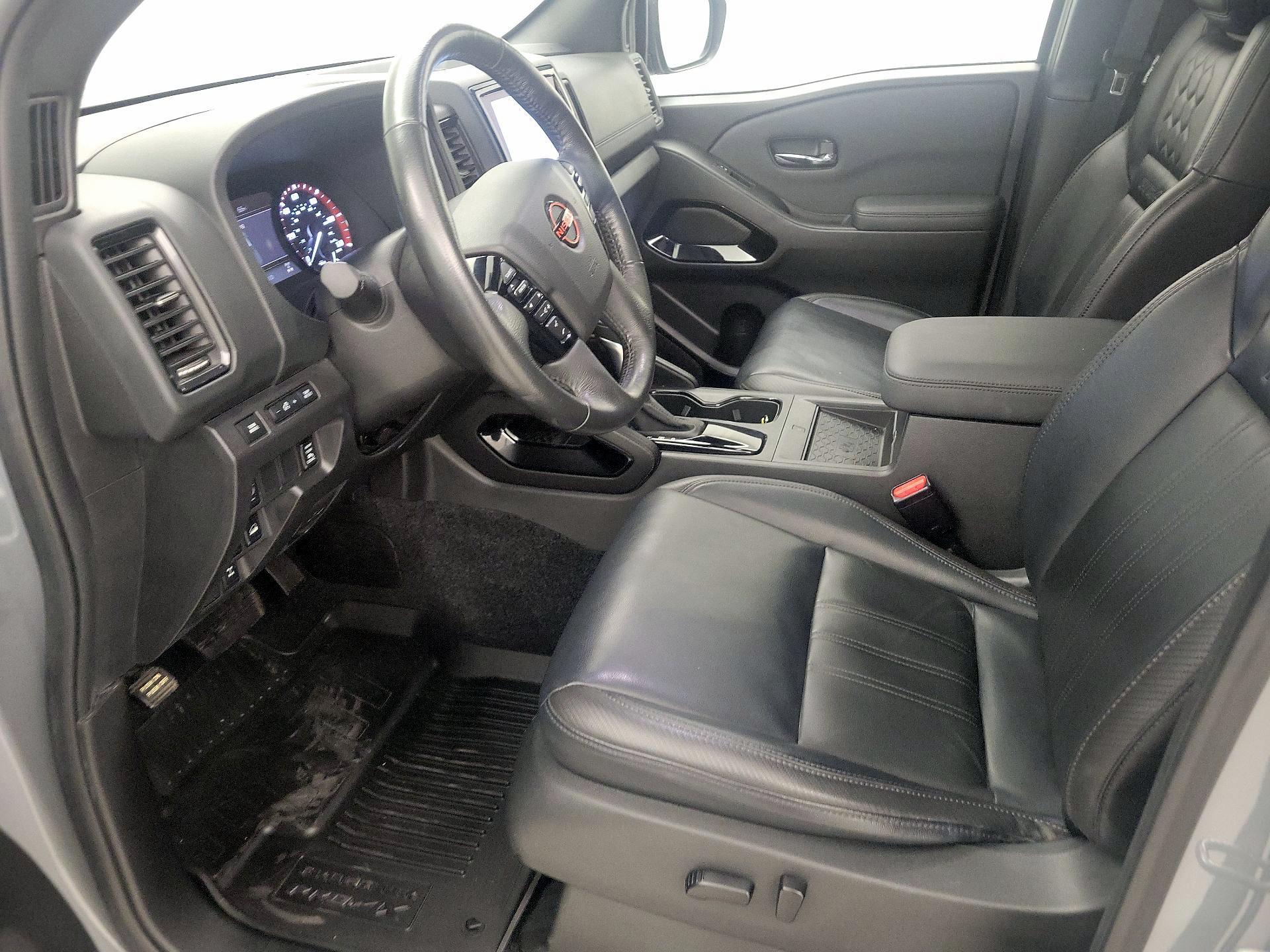 Thumbnail: 2022 Nissan Frontier - 11