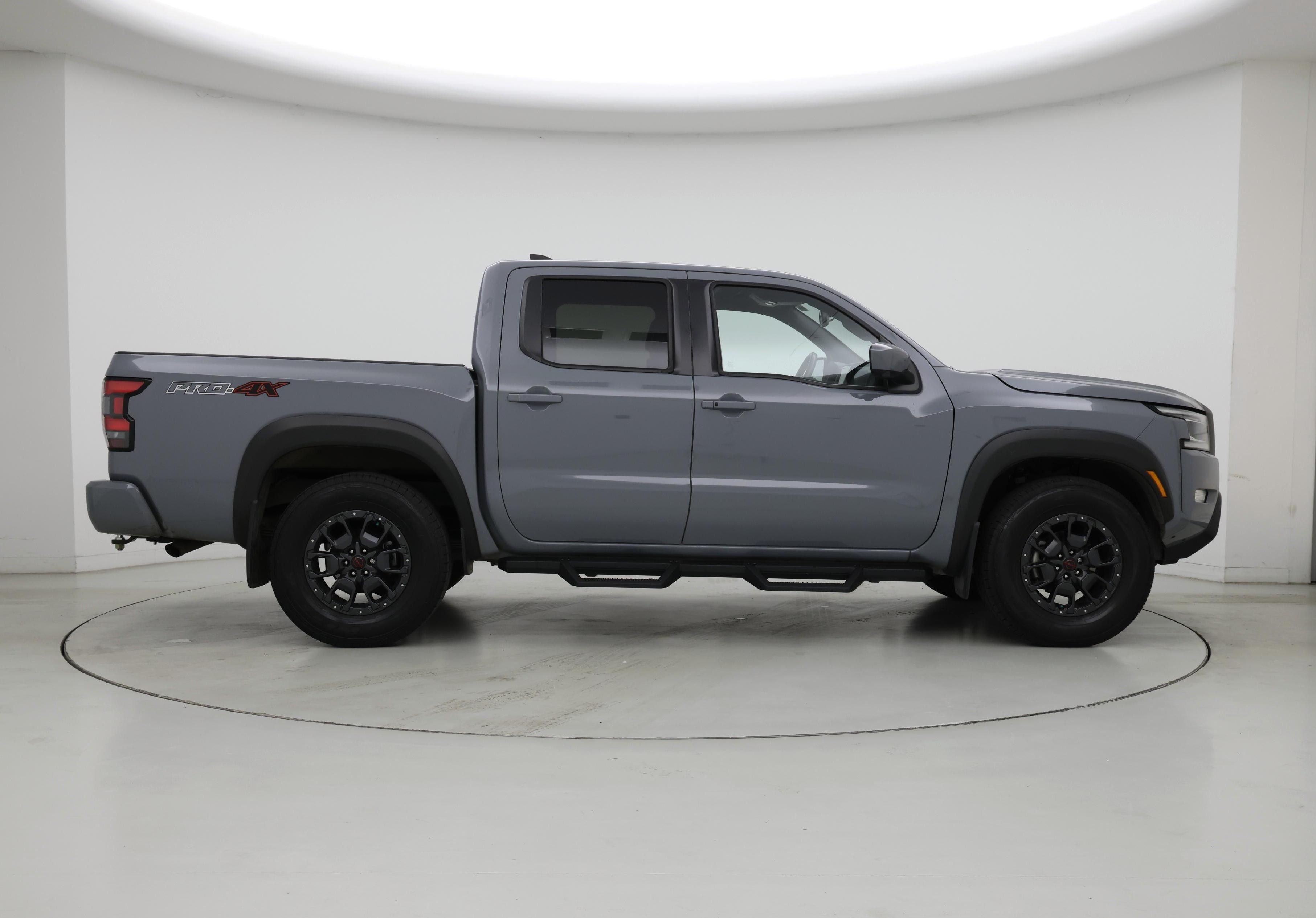 Thumbnail: 2022 Nissan Frontier - 7