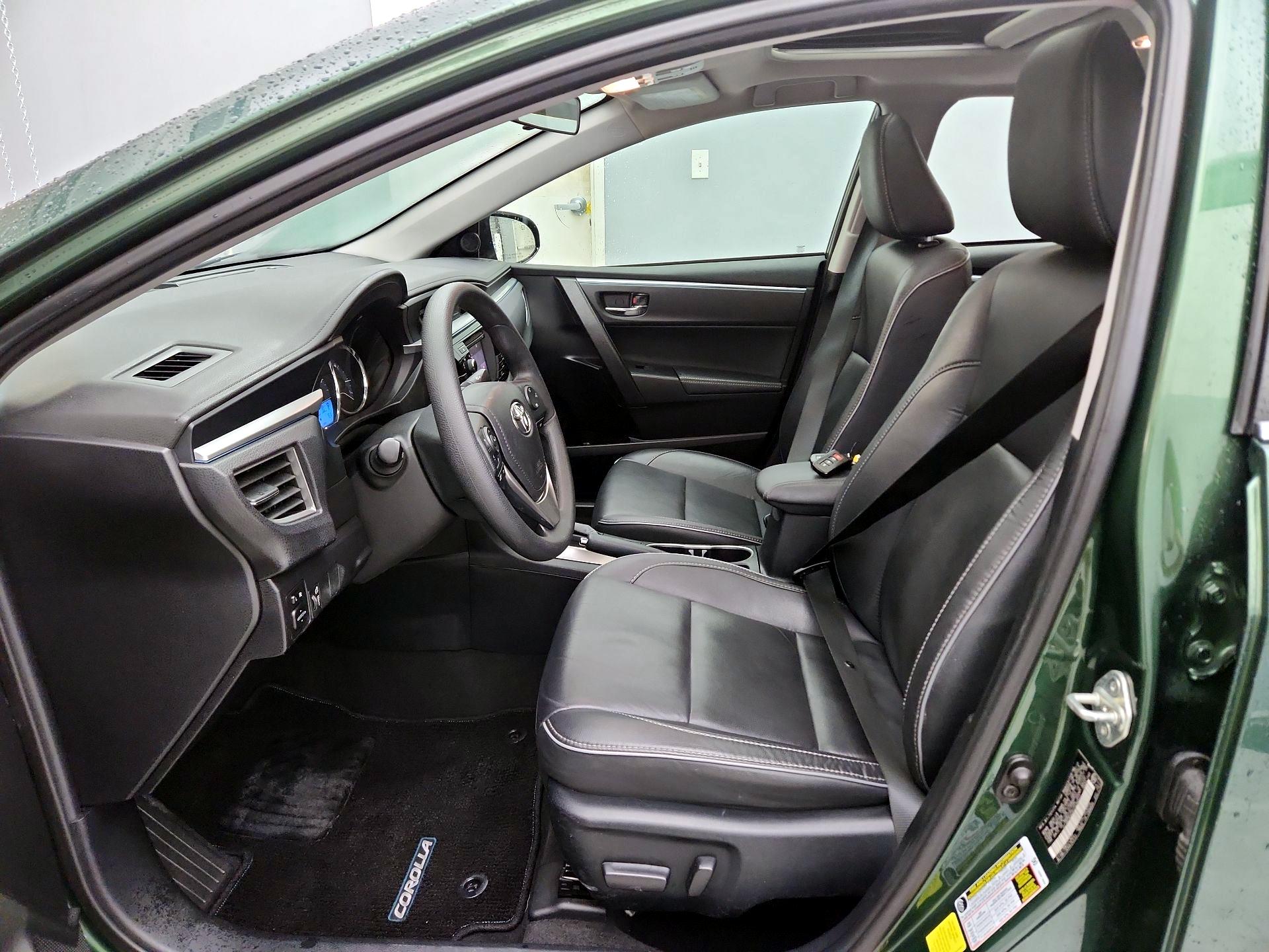 Thumbnail: 2015 Toyota Corolla - 11