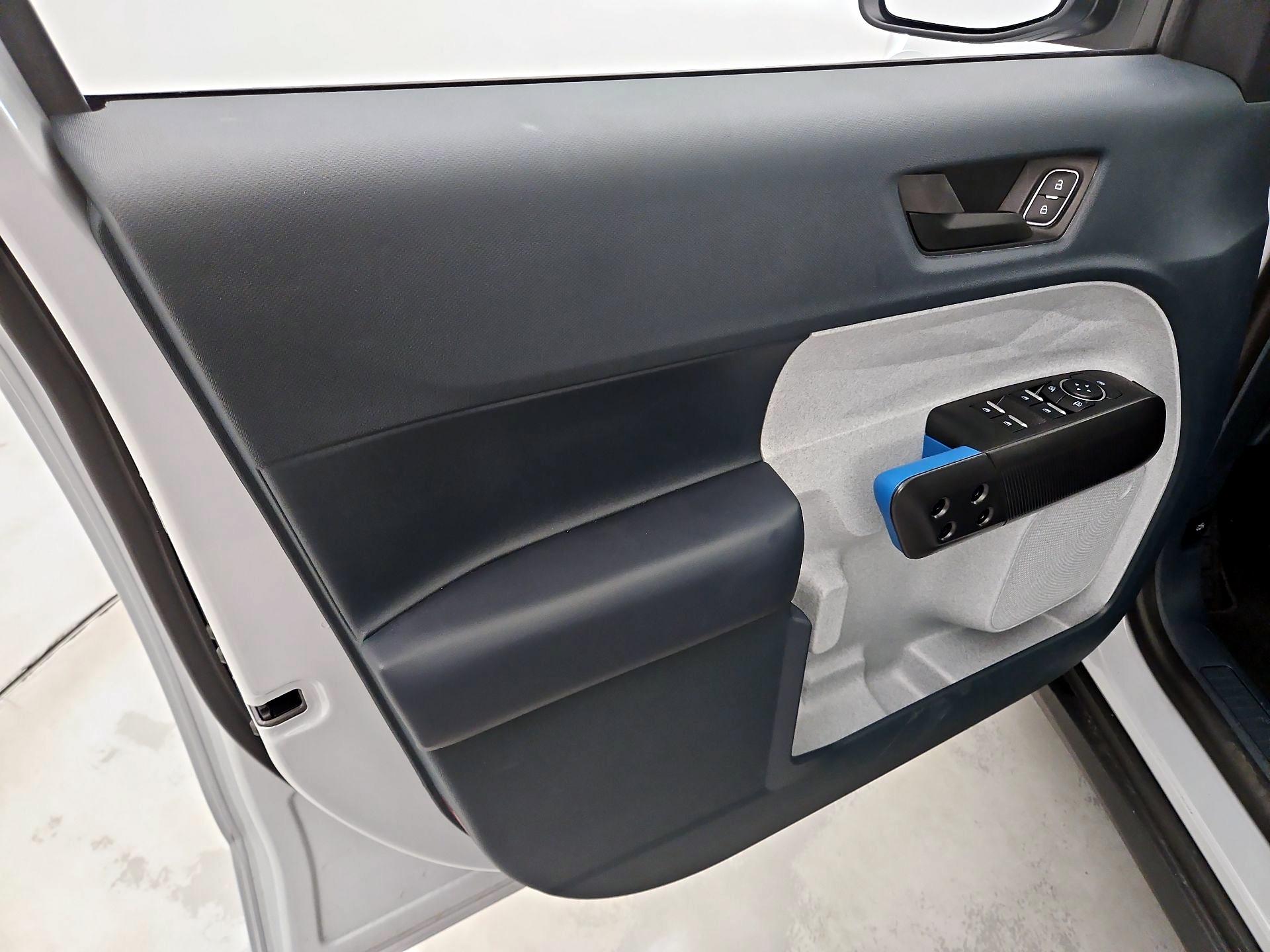 Thumbnail: 2025 Ford Maverick - 12