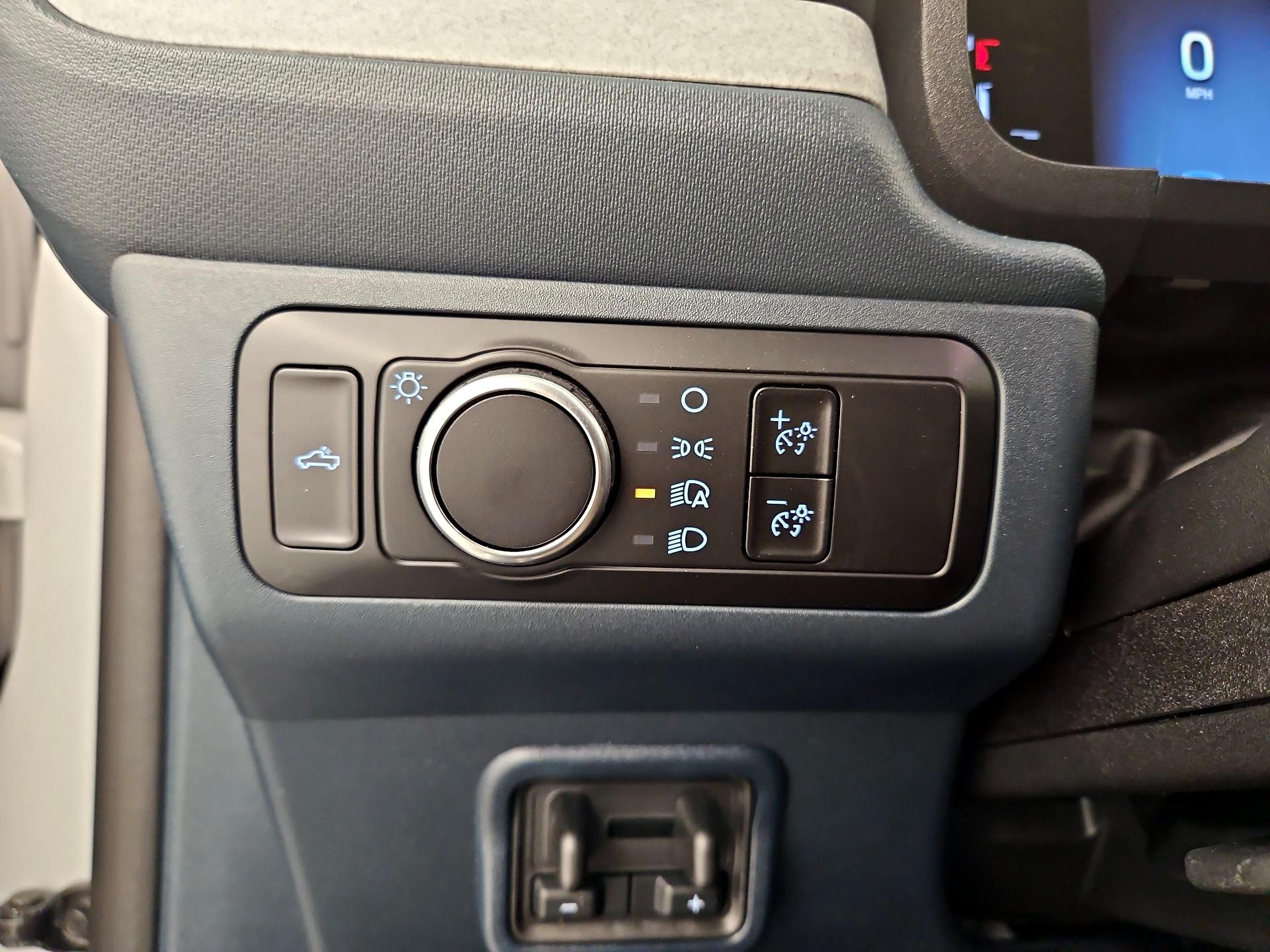 Thumbnail: 2025 Ford Maverick - 13