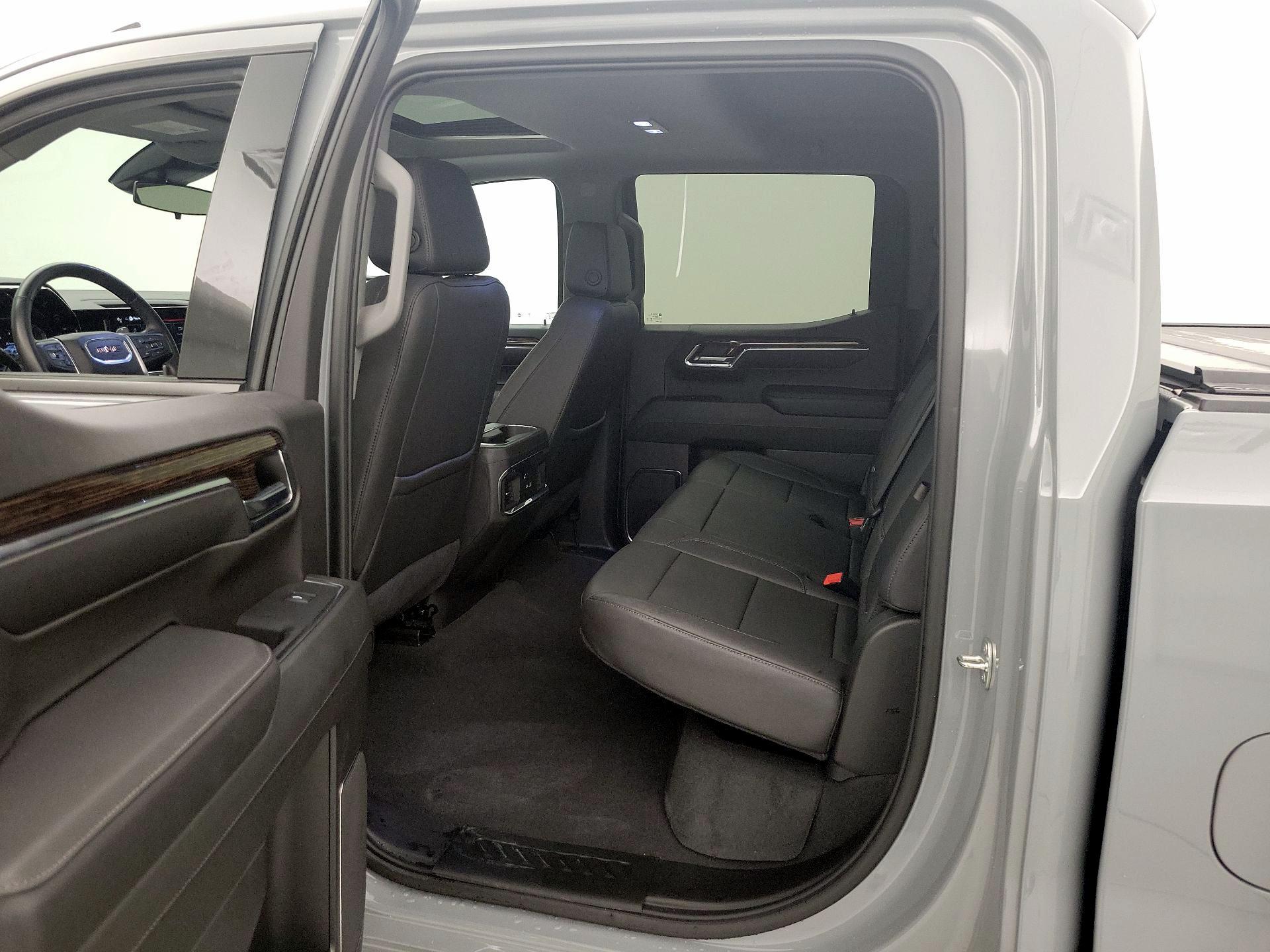 Thumbnail: 2024 GMC Sierra 1500 - 20