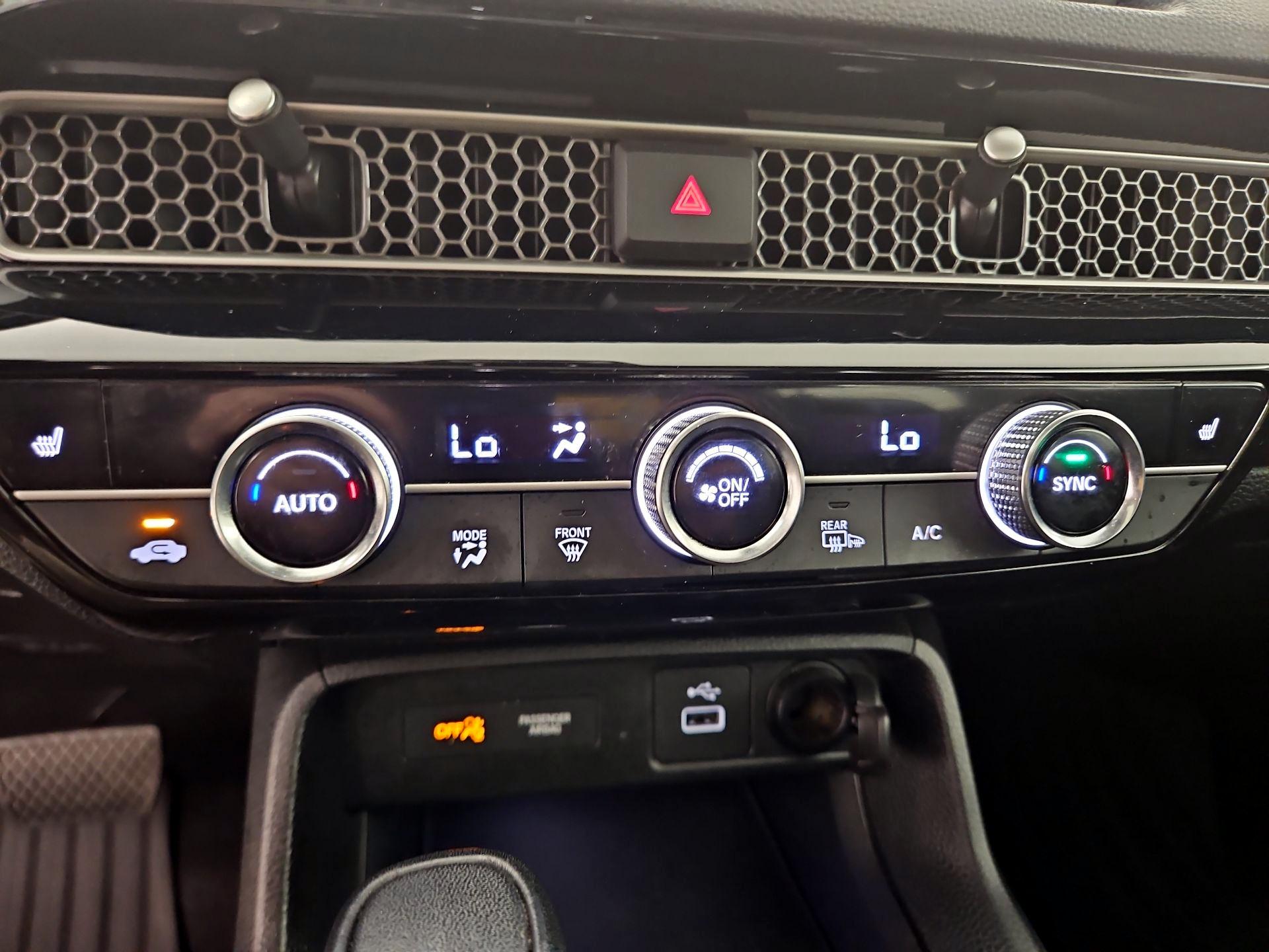 Thumbnail: 2024 Honda Civic - 16