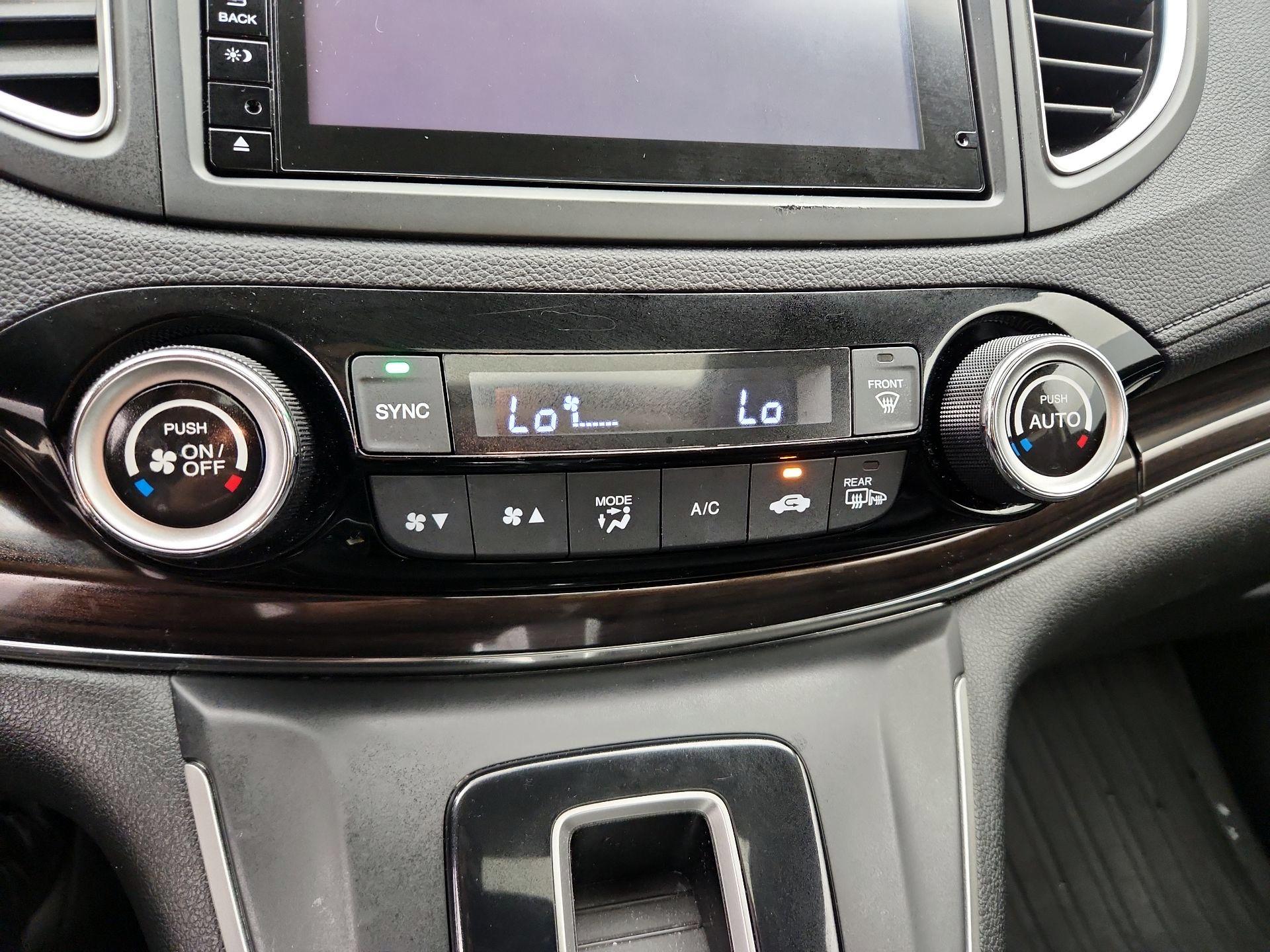 Thumbnail: 2015 Honda CR-V - 16