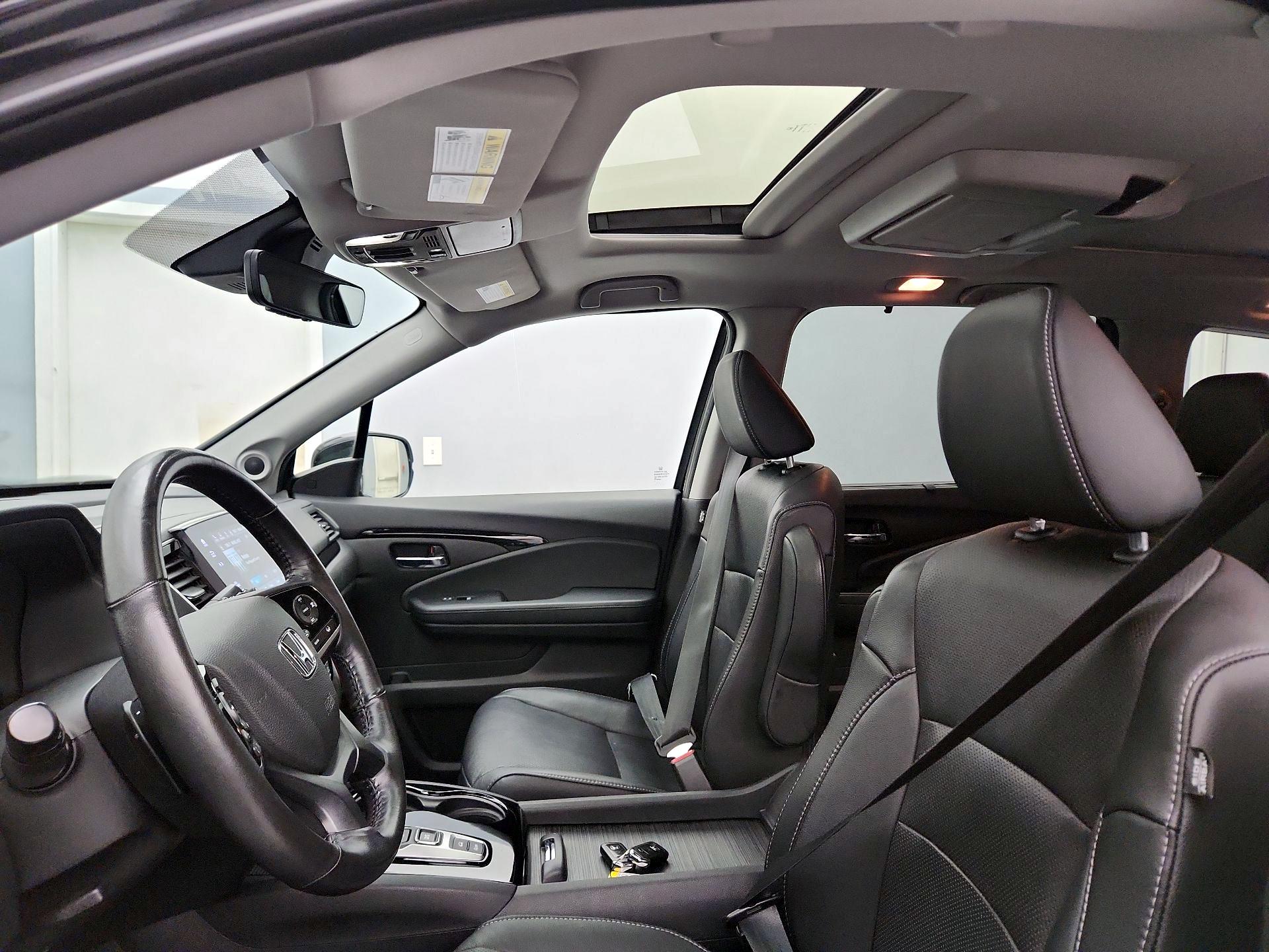 Thumbnail: 2019 Honda Pilot - 20