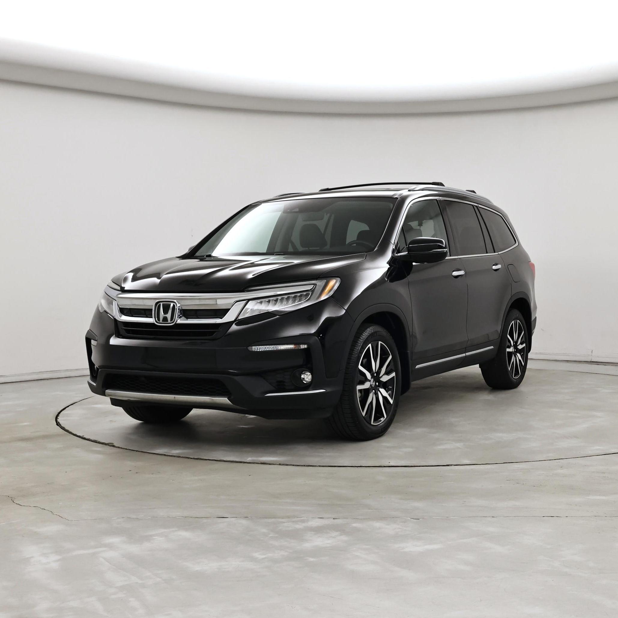 Thumbnail: 2019 Honda Pilot - 4
