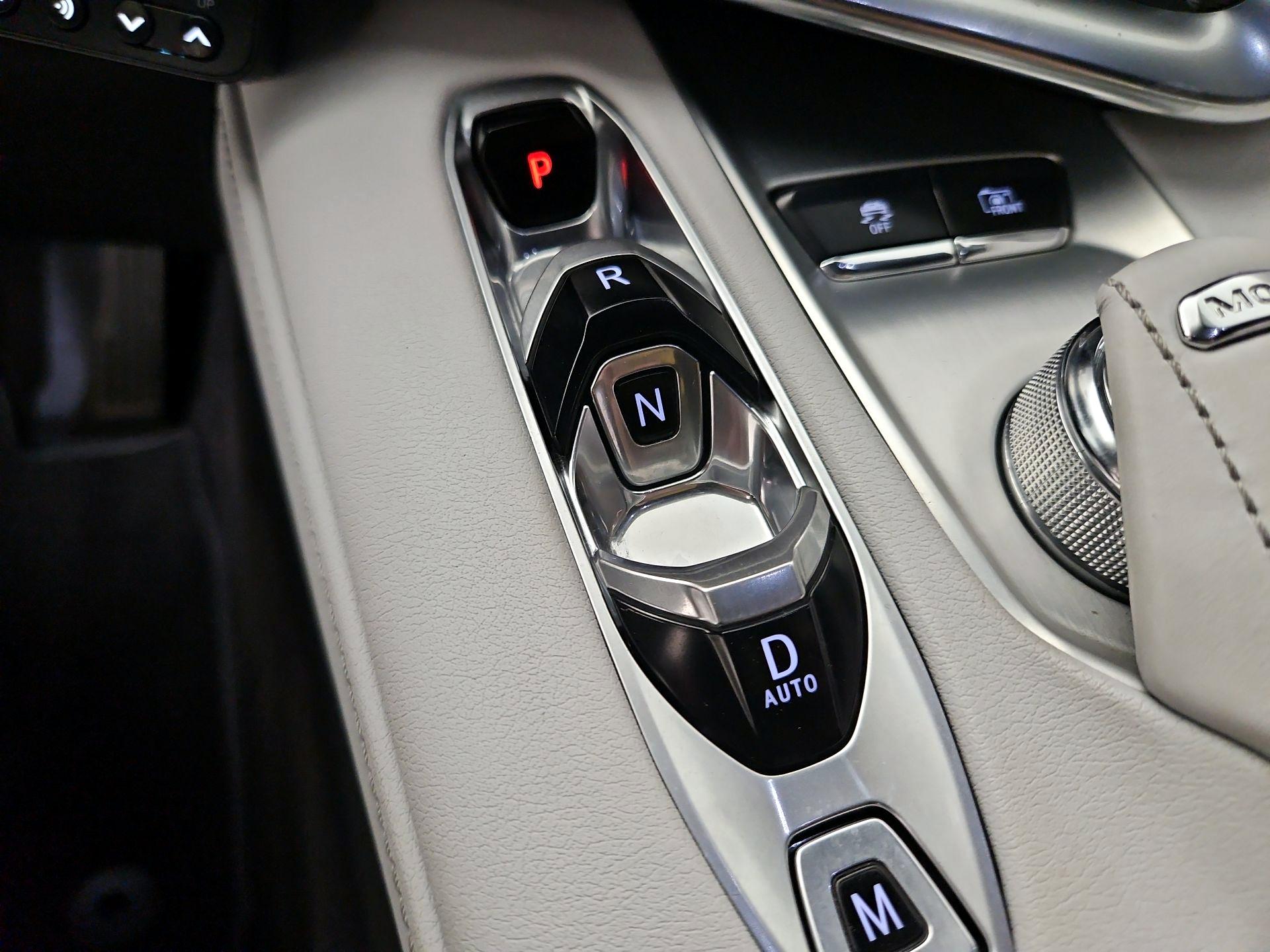 Thumbnail: 2023 Chevrolet Corvette - 18