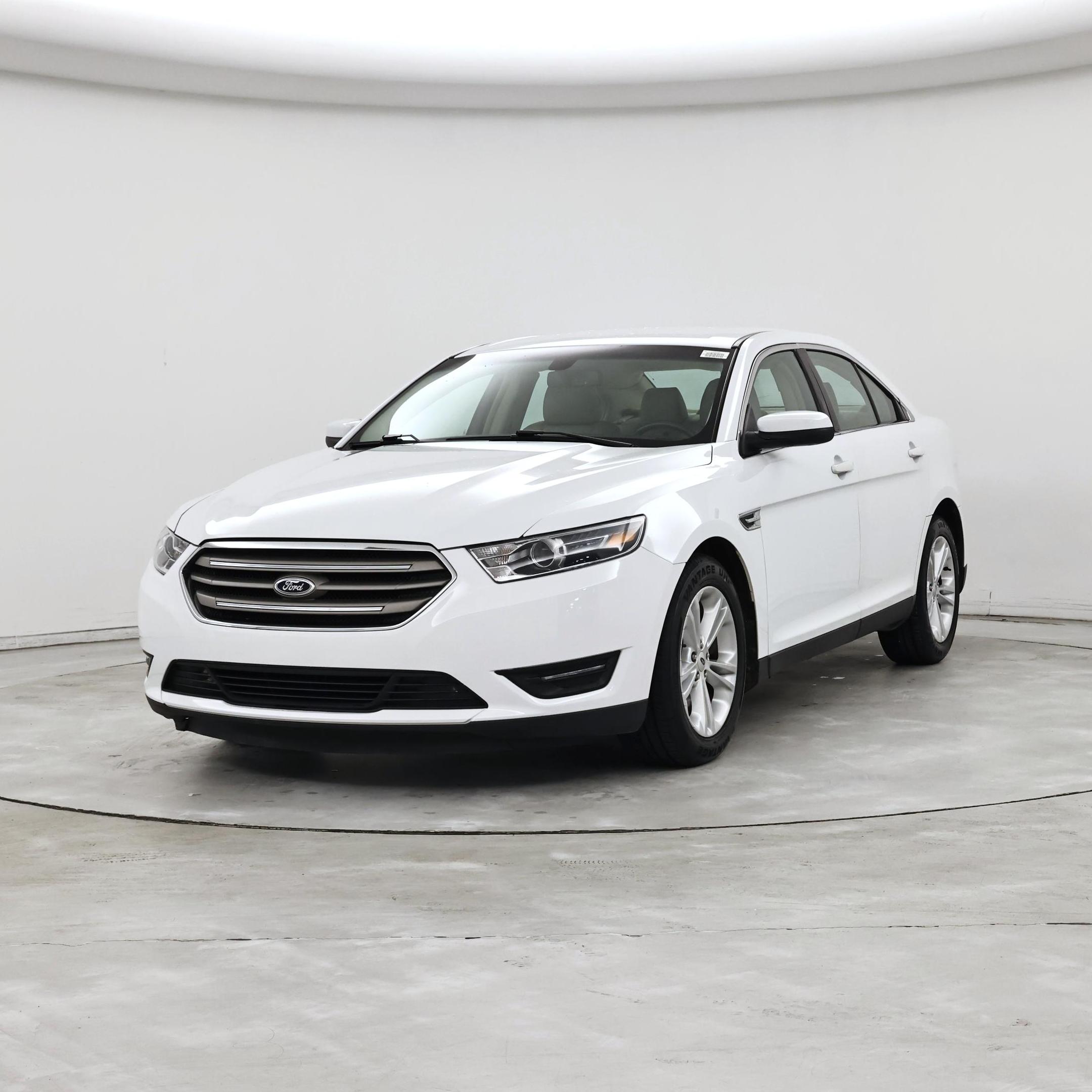 Thumbnail: 2015 Ford Taurus - 4