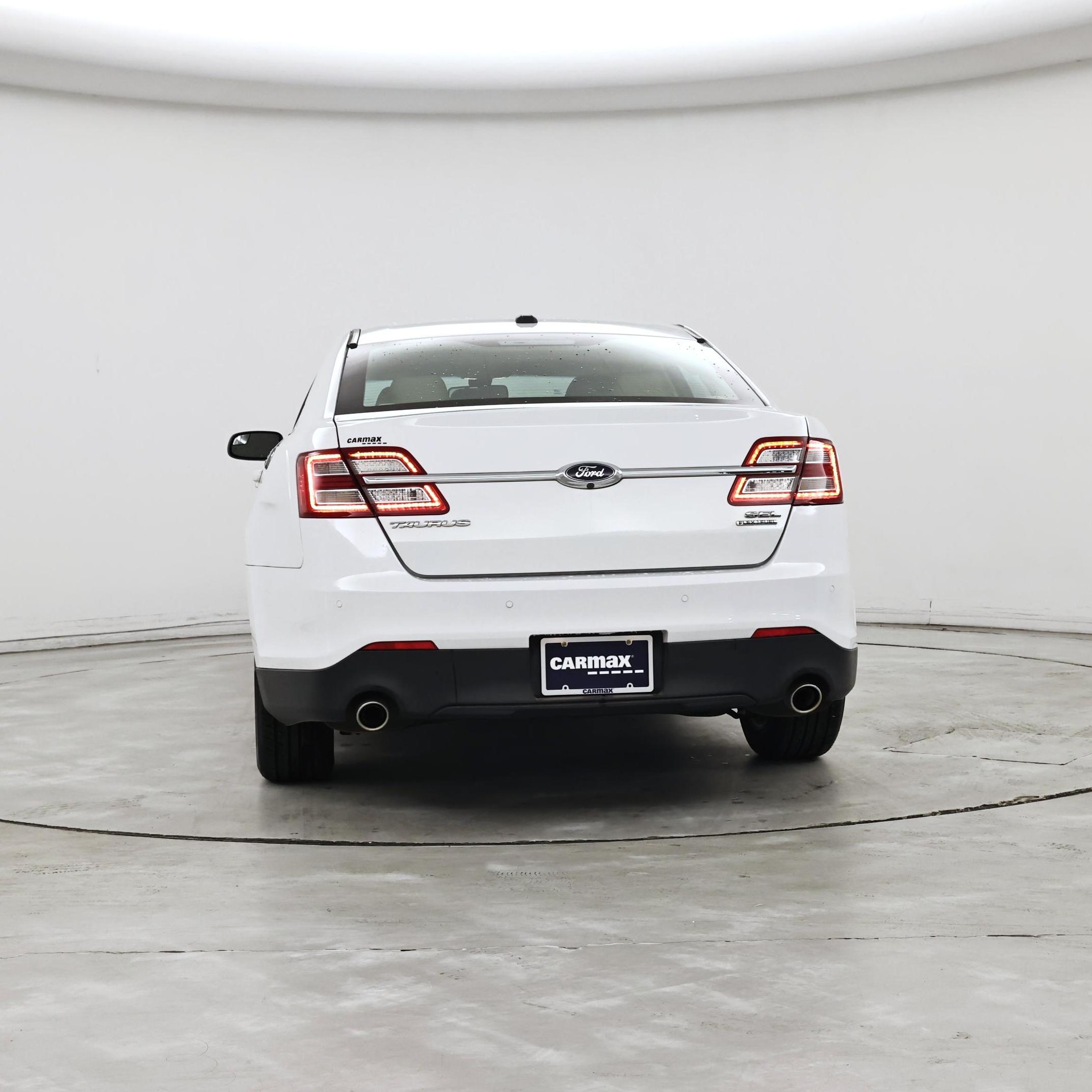 Thumbnail: 2015 Ford Taurus - 6