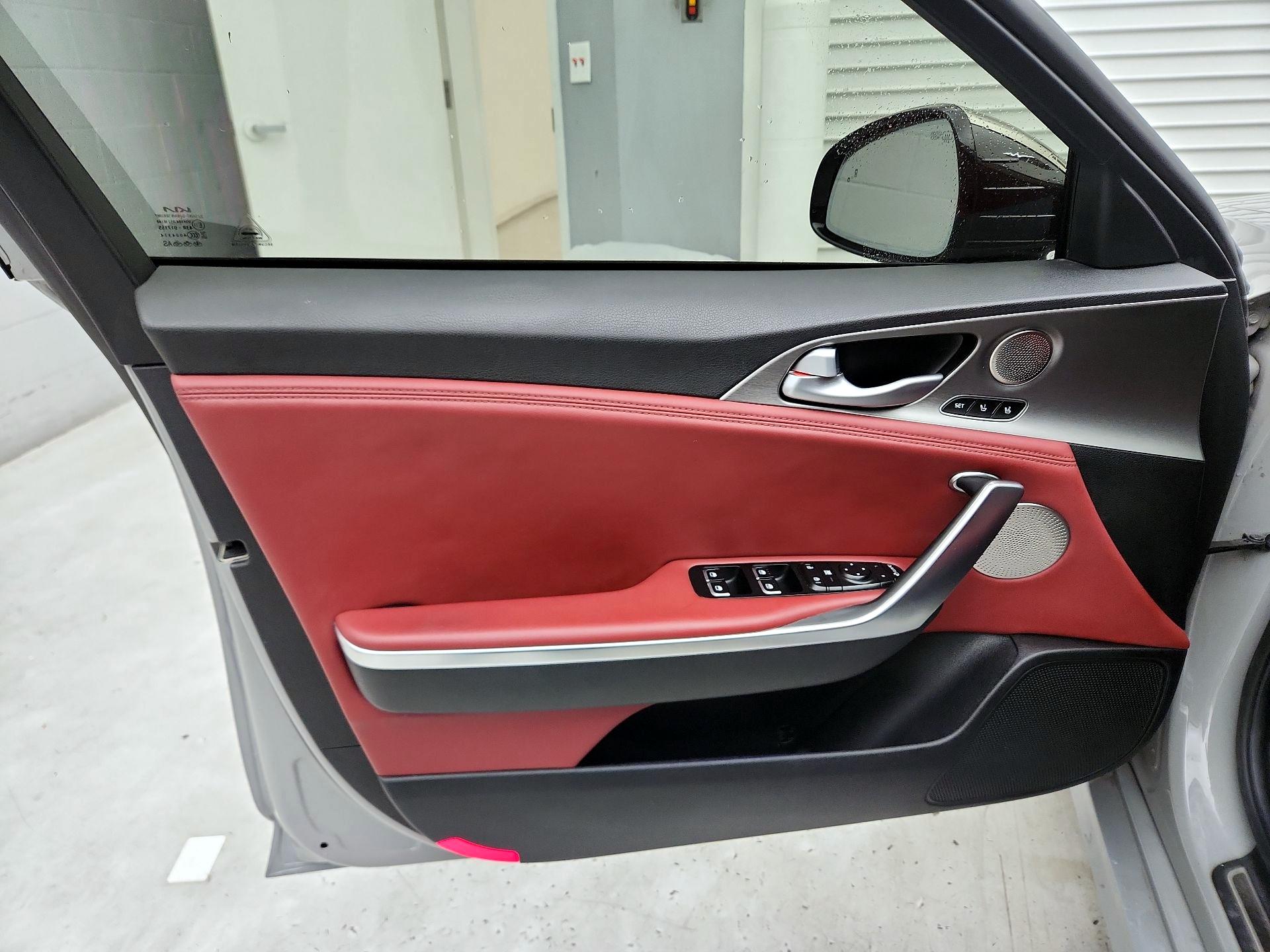 Thumbnail: 2021 Kia Stinger - 12