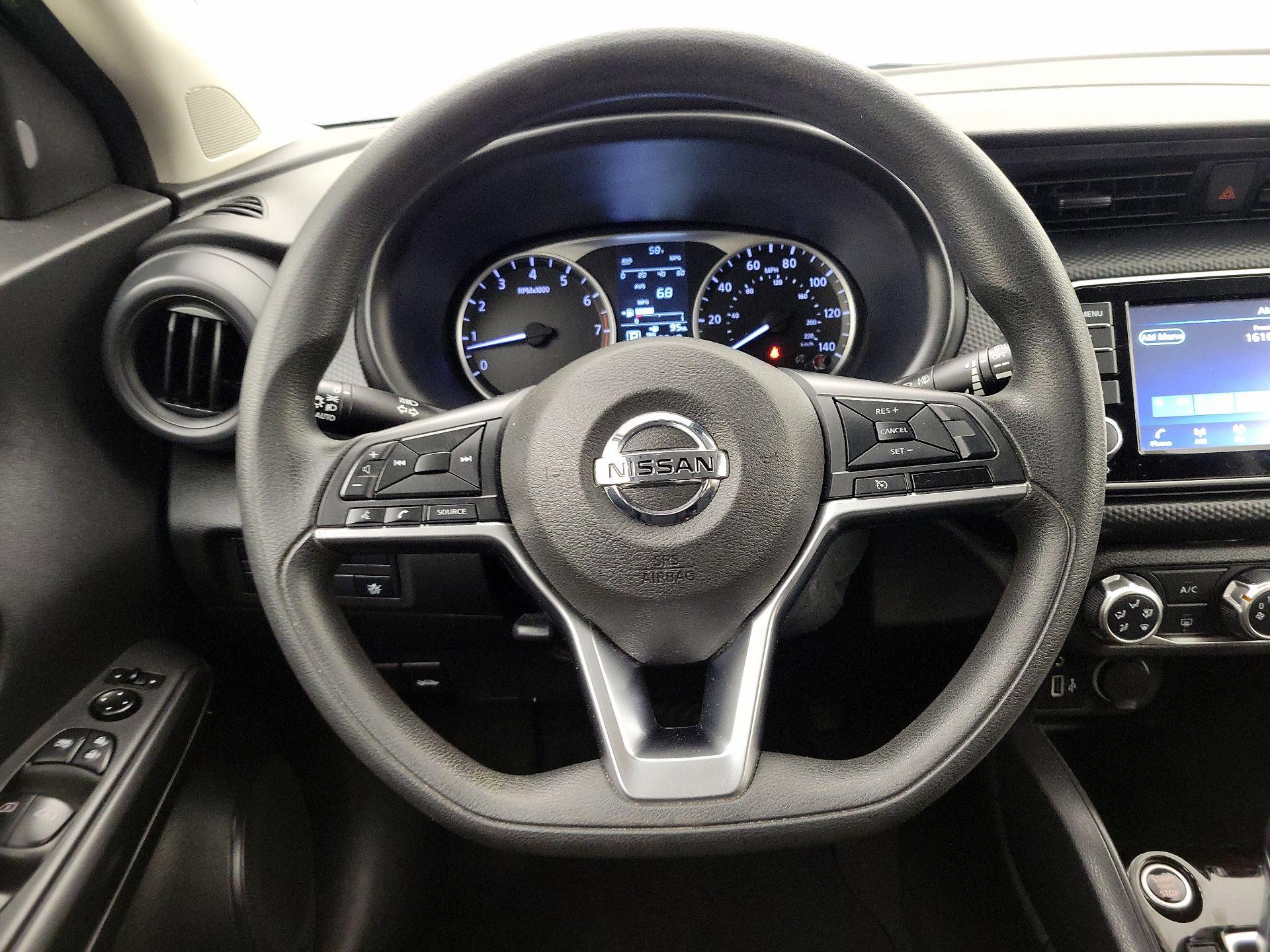 Thumbnail: 2021 Nissan Kicks - 10