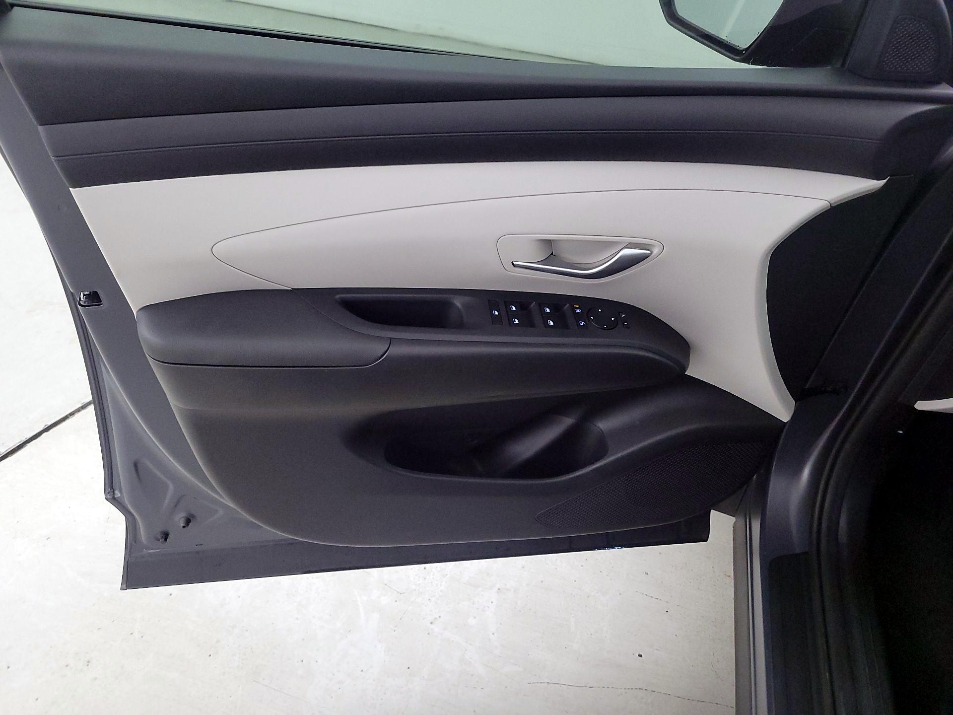 Thumbnail: 2025 Hyundai Tucson - 12