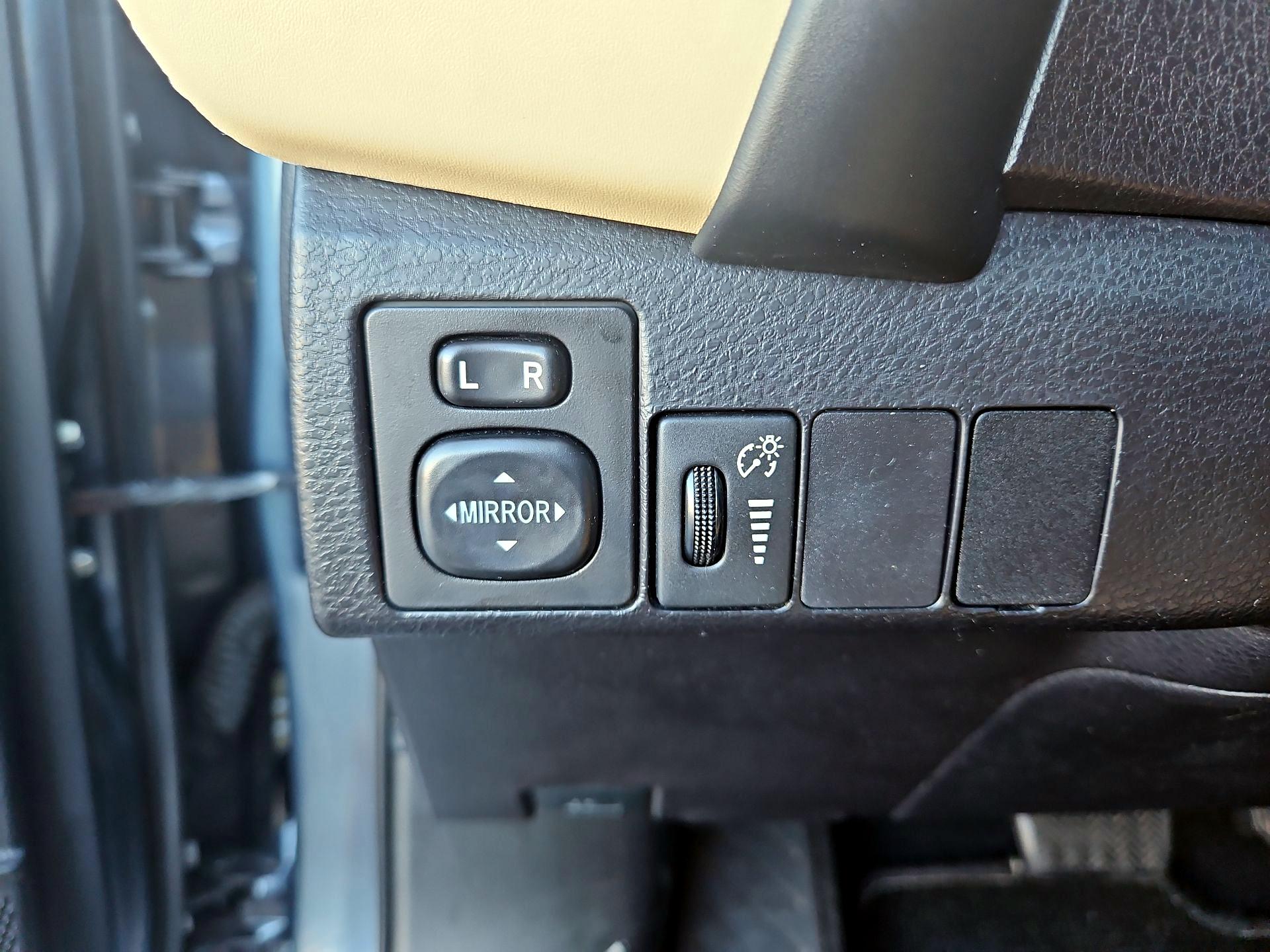 Thumbnail: 2018 Toyota Corolla - 11