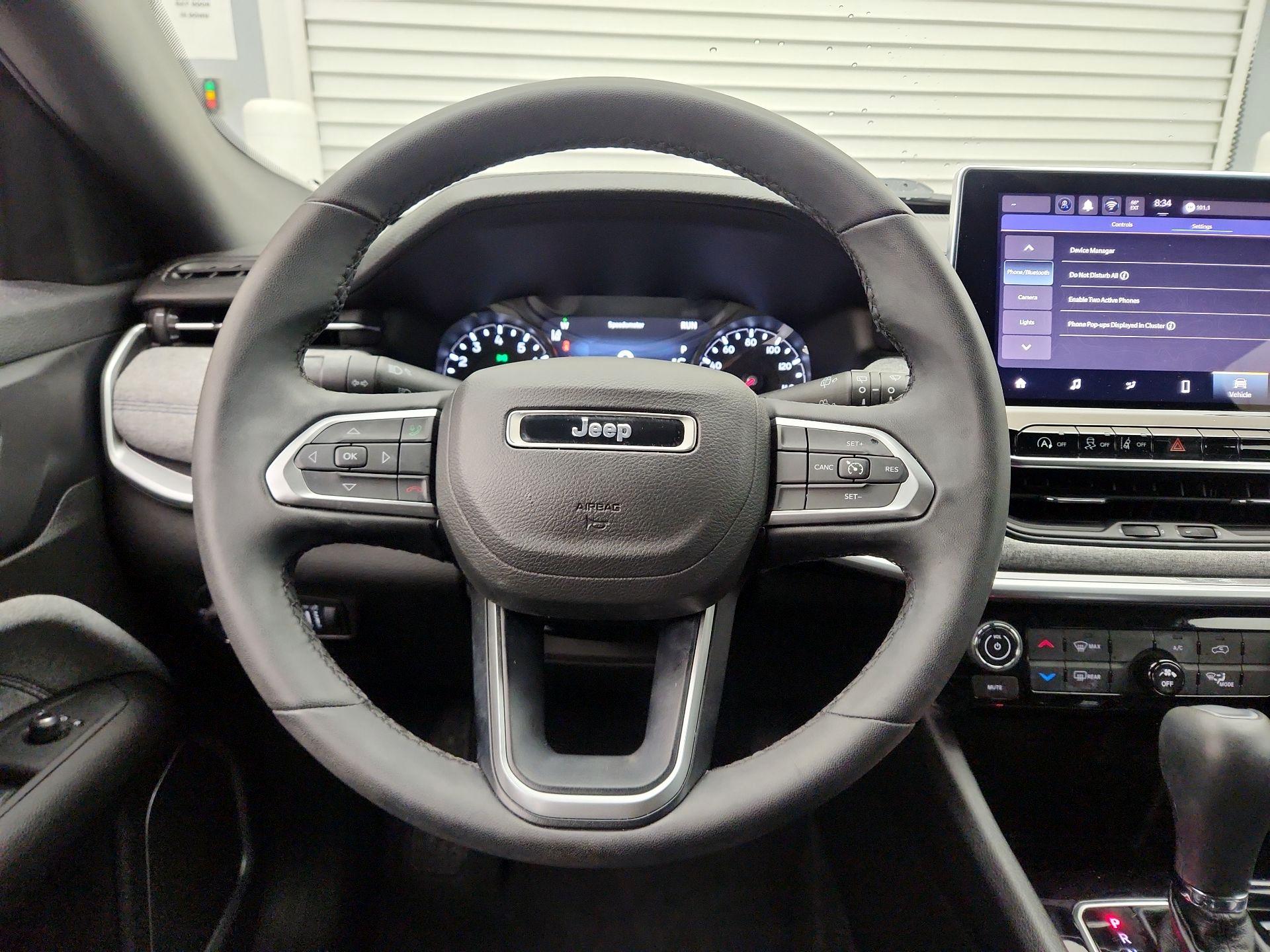 Thumbnail: 2024 Jeep Compass - 10