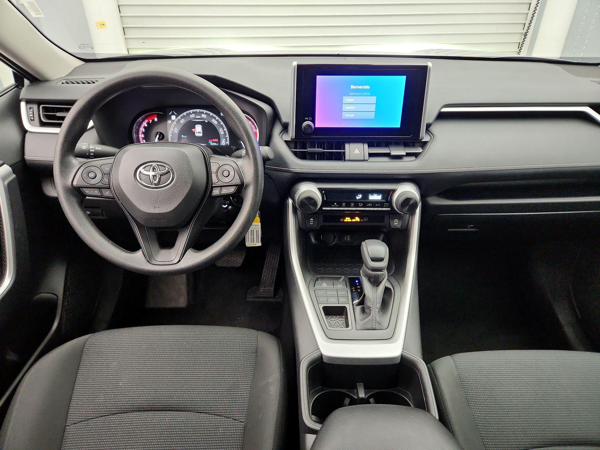 Thumbnail: 2025 Toyota RAV4 - 9