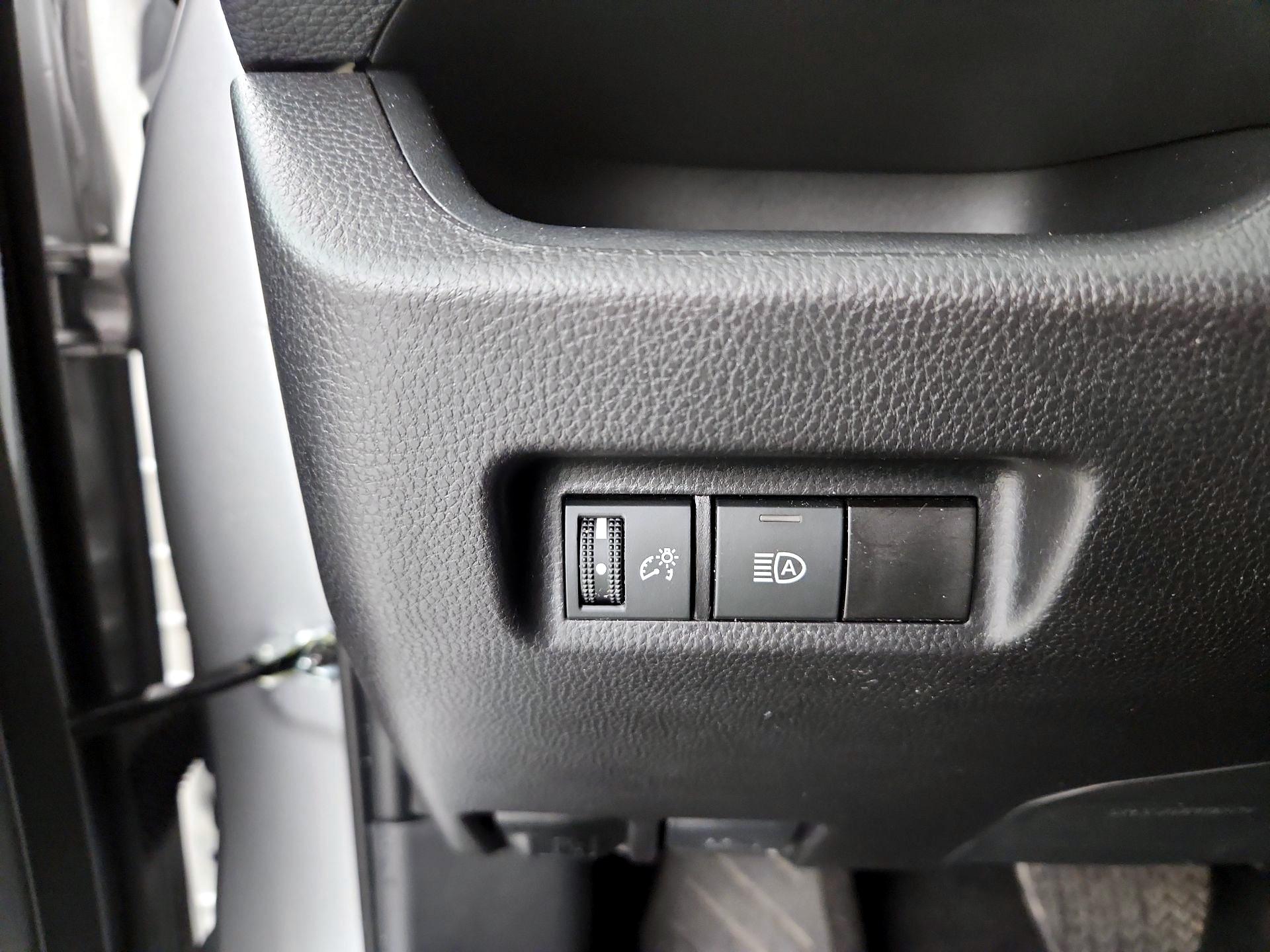 Thumbnail: 2025 Toyota RAV4 - 13