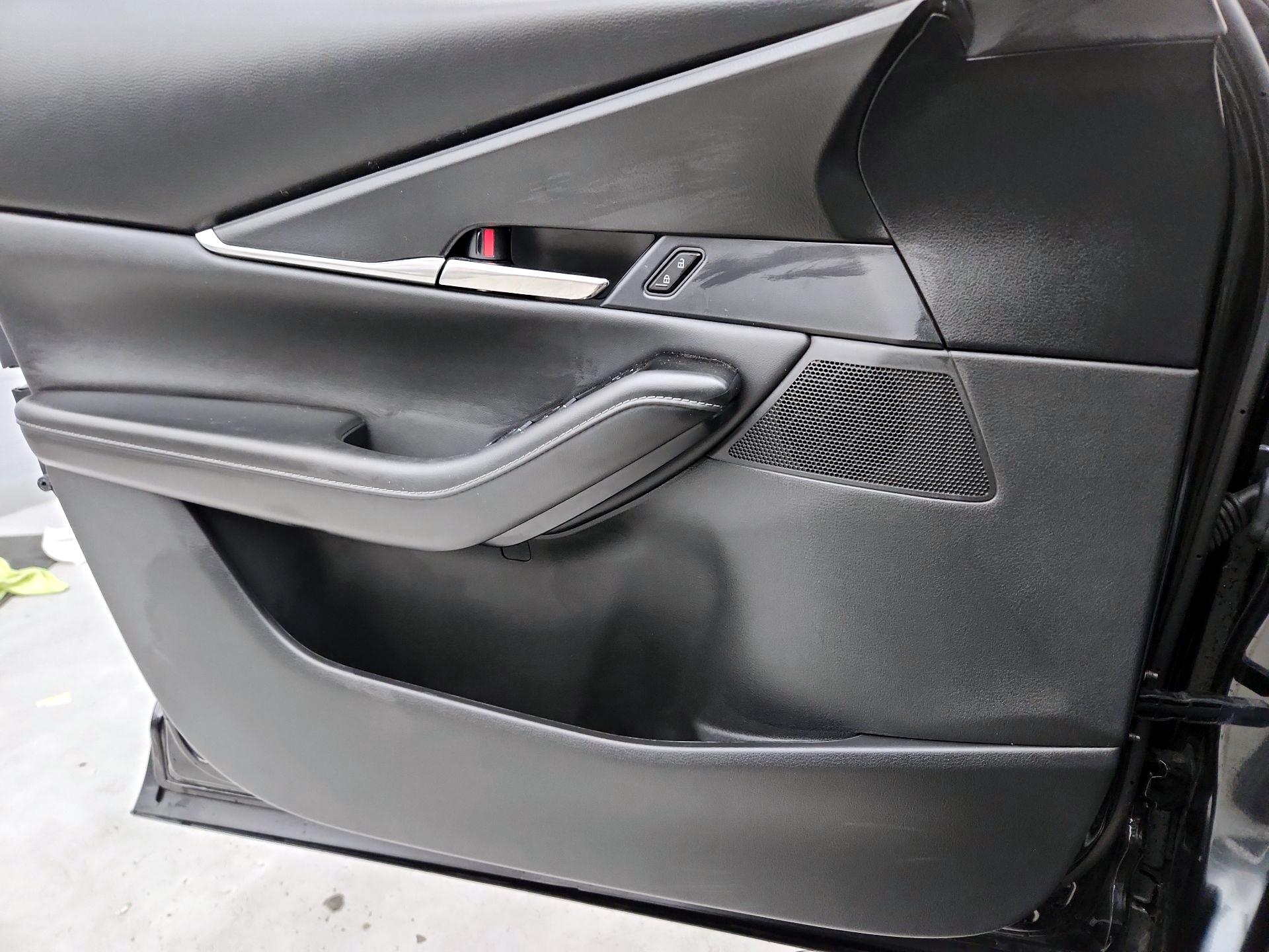 Thumbnail: 2025 Mazda CX-30 - 12