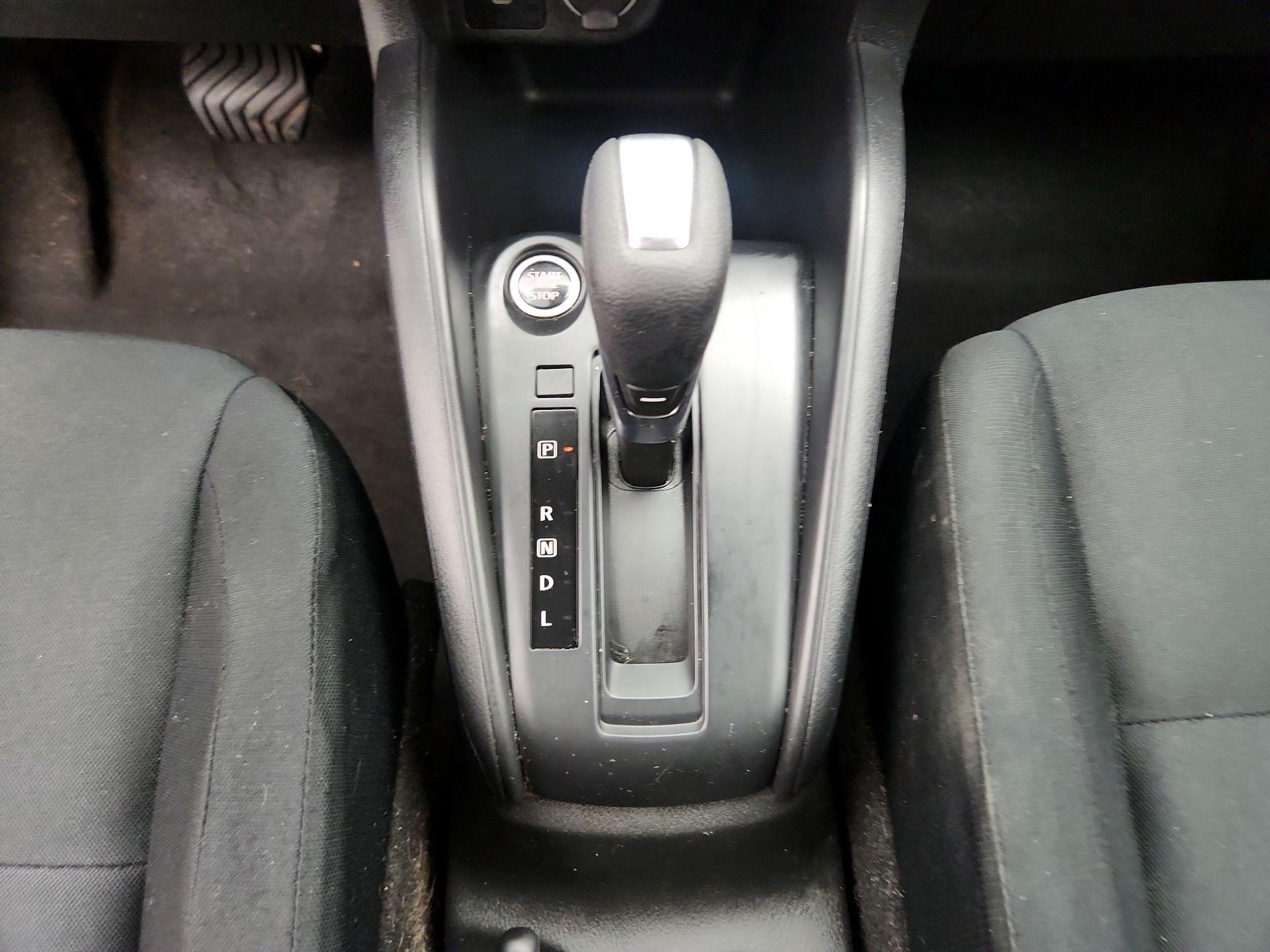 Thumbnail: 2023 Nissan Kicks - 17