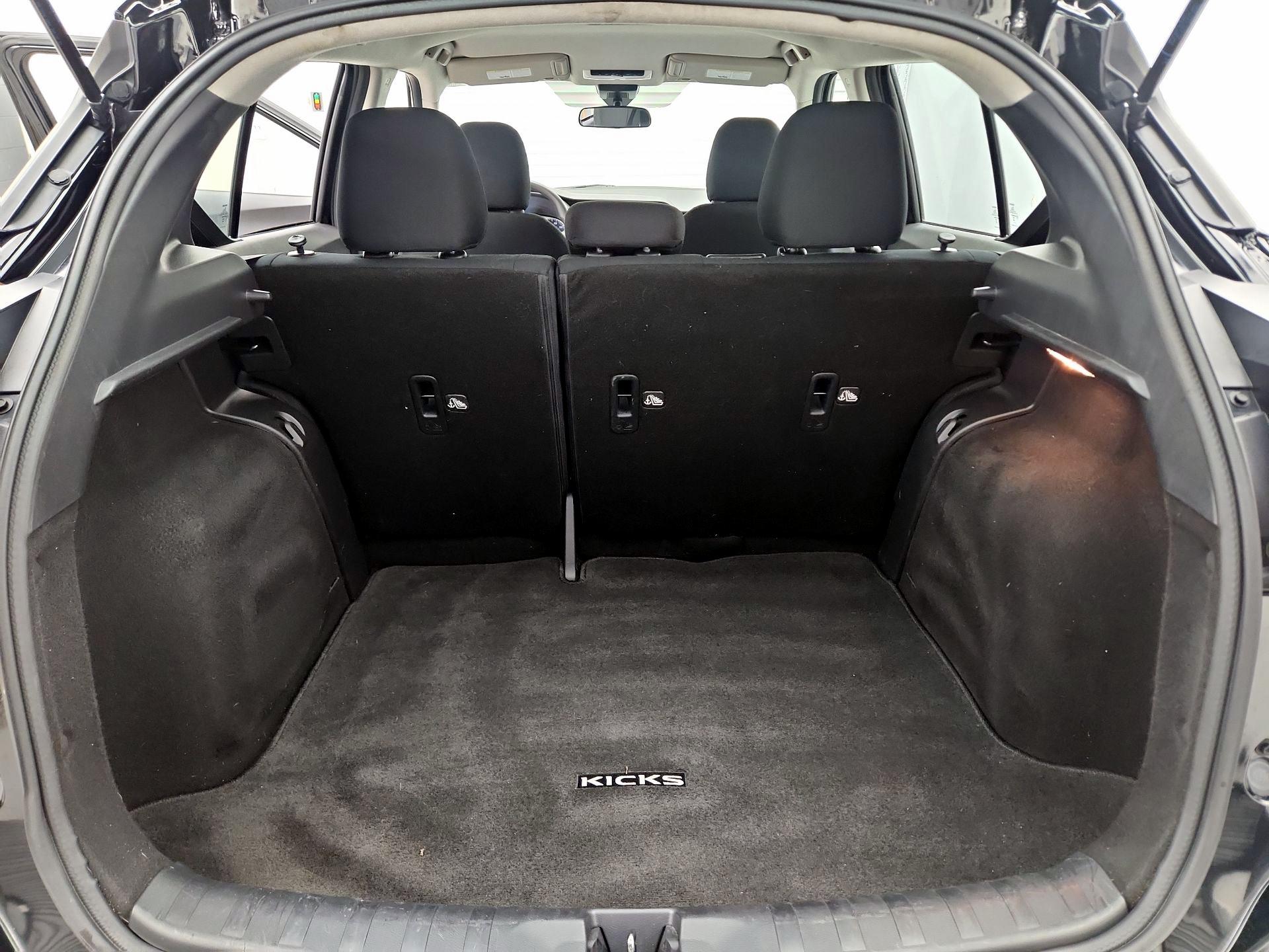 Thumbnail: 2023 Nissan Kicks - 20