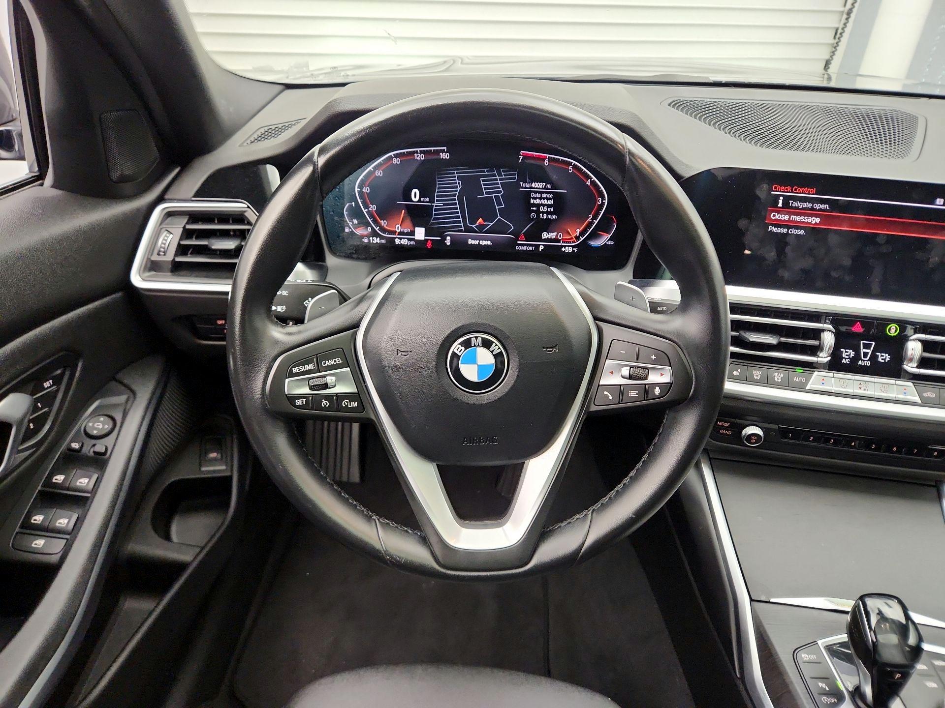 Thumbnail: 2021 BMW 3 Series - 10